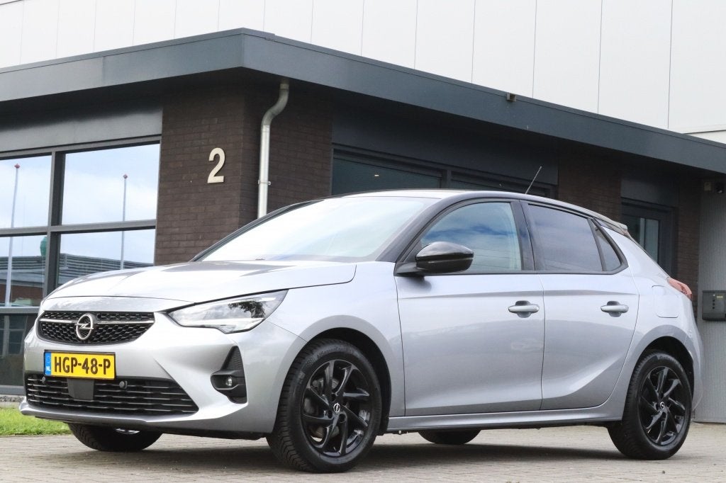 Opel Corsa 1.2 GS Line Apple Carplay Android Auto, Voorwielaandrijving, Dealer onderhouden, Gebruikt, Handgeschakeld