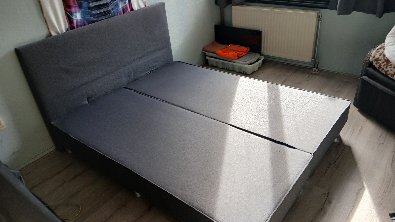 te koop. nette 2 persoons boxspring 200x160, Ophalen of Verzenden, Tweepersoons, 160 cm