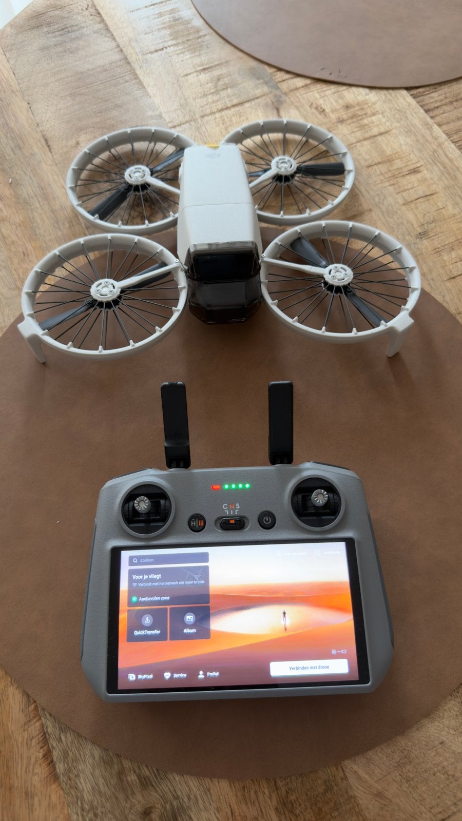 DJI Flip drone + DJI RC2 Controller, Ophalen of Verzenden, Zo goed als nieuw