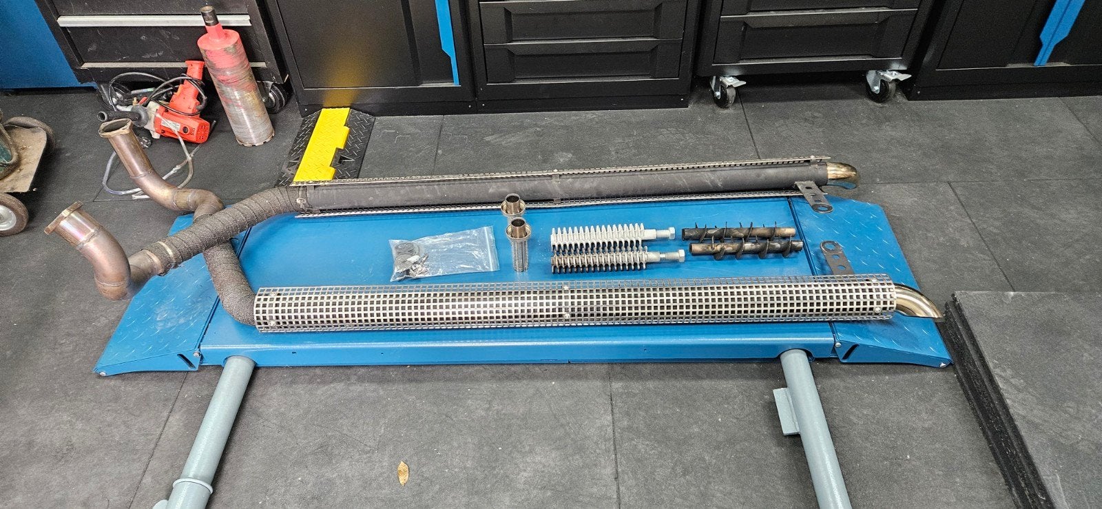 Side pipes incl dempers en DB killers, Ophalen, Gebruikt