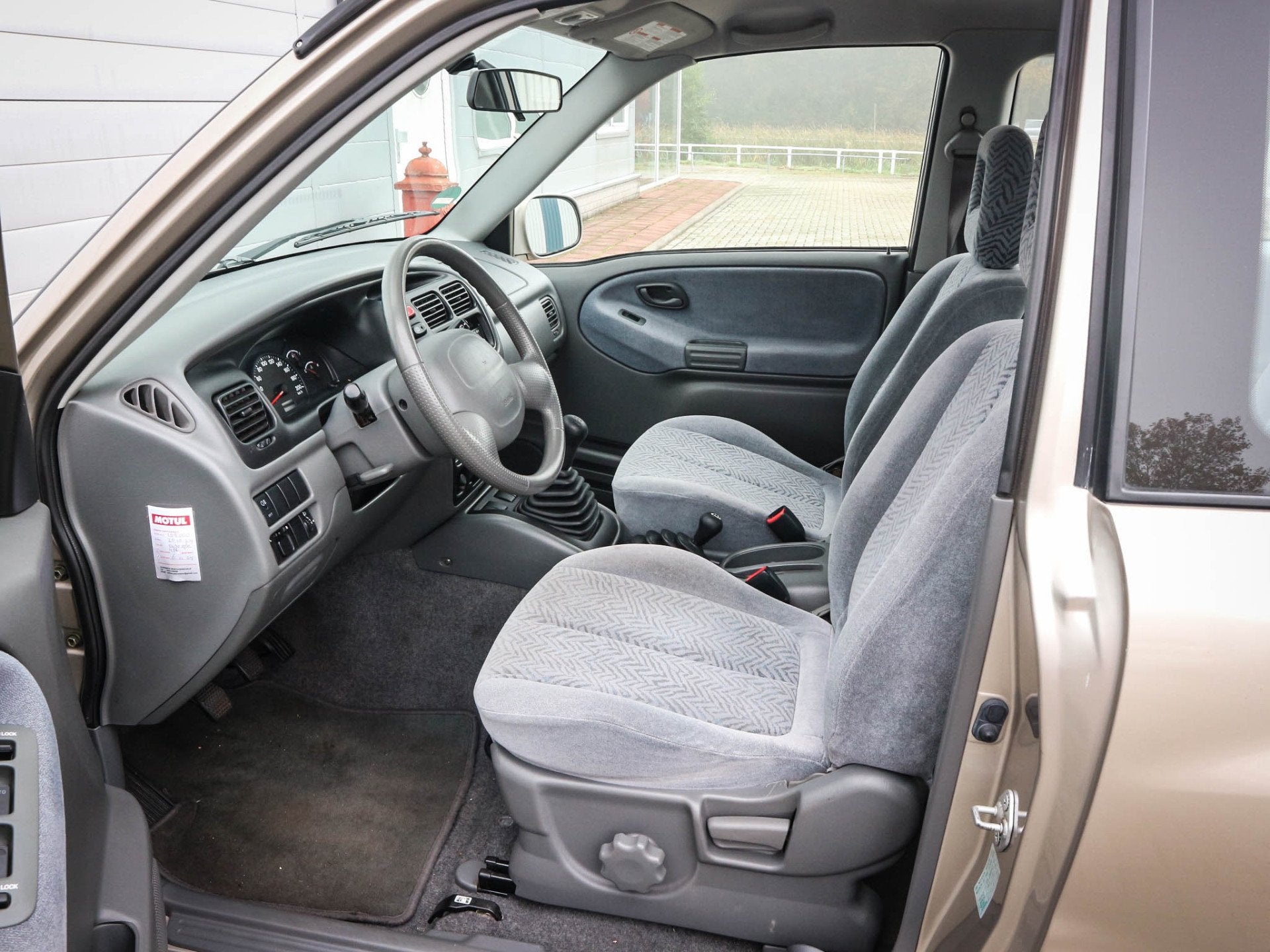 Suzuki Grand Vitara 1.6 Metal Top Wide Body | Audio | Elektr, Auto's, 13 km/l, 94 pk, Stof, Gebruikt
