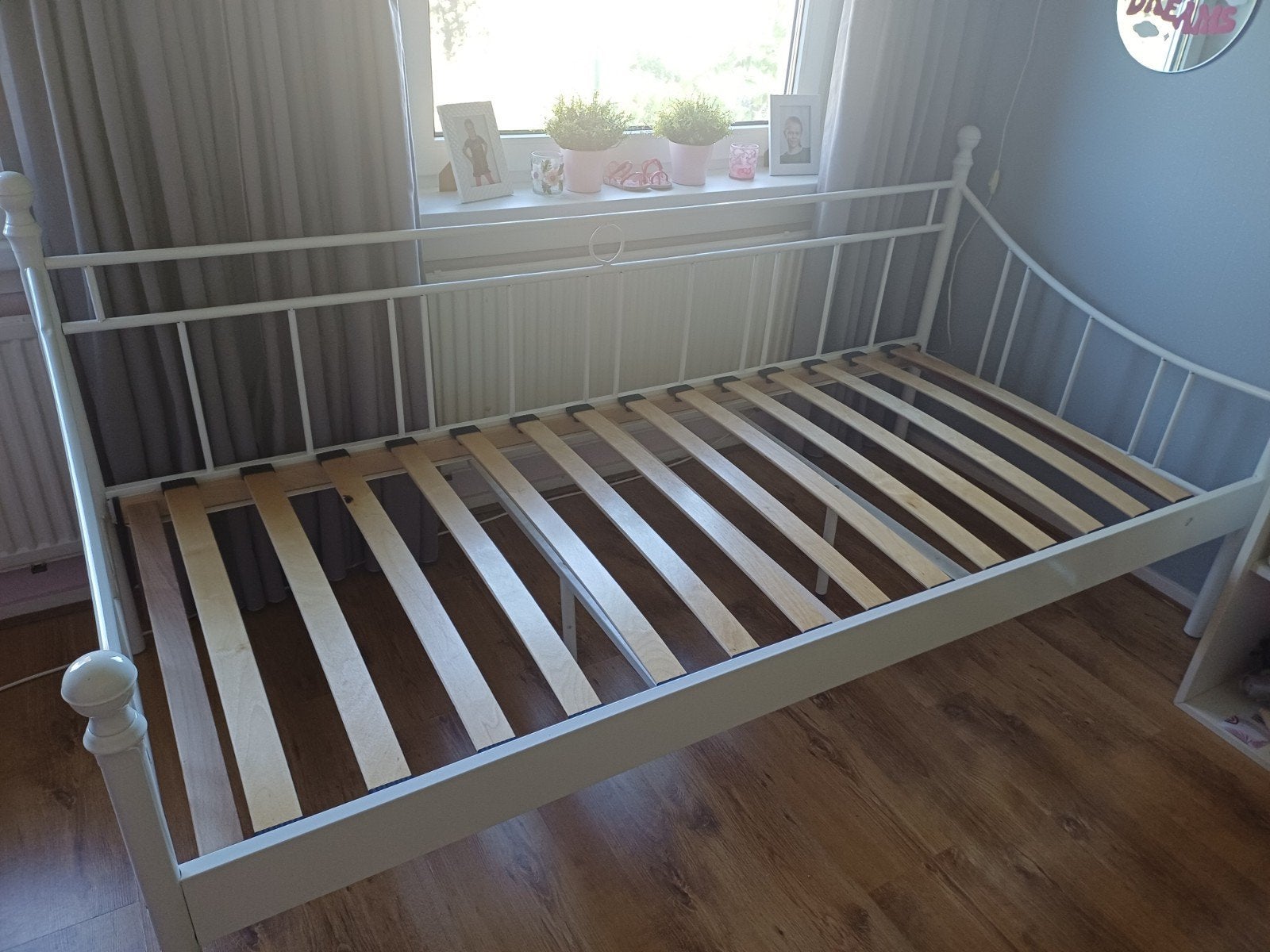 Wit metalen bed 90x200cm, 90 cm, Eenpersoons, Wit, Ophalen of Verzenden