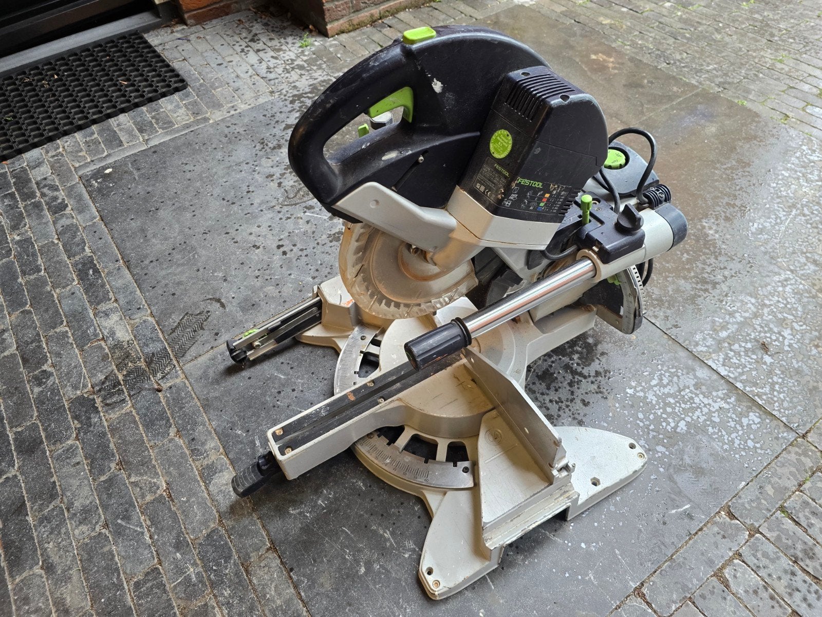 Festool Afkortzaag KS 120 EB - Krachtige Precisie, Doe-het-zelf en Verbouw, Gereedschap | Zaagmachines, Gebruikt, 70 mm of meer