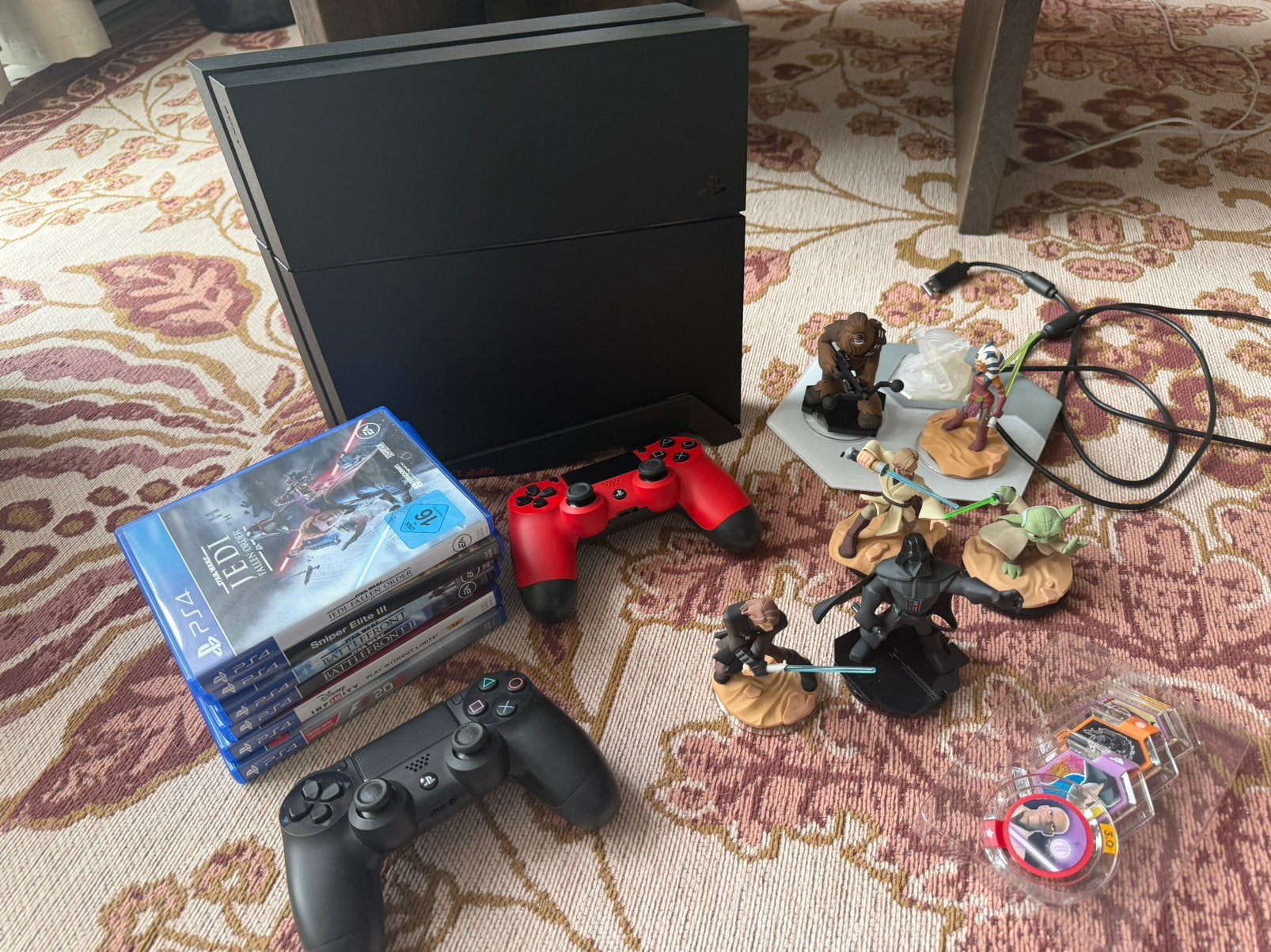 PlayStation 4 met 2 controllers en 6 games, Ophalen, Met 2 controllers, Zo goed als nieuw, Original