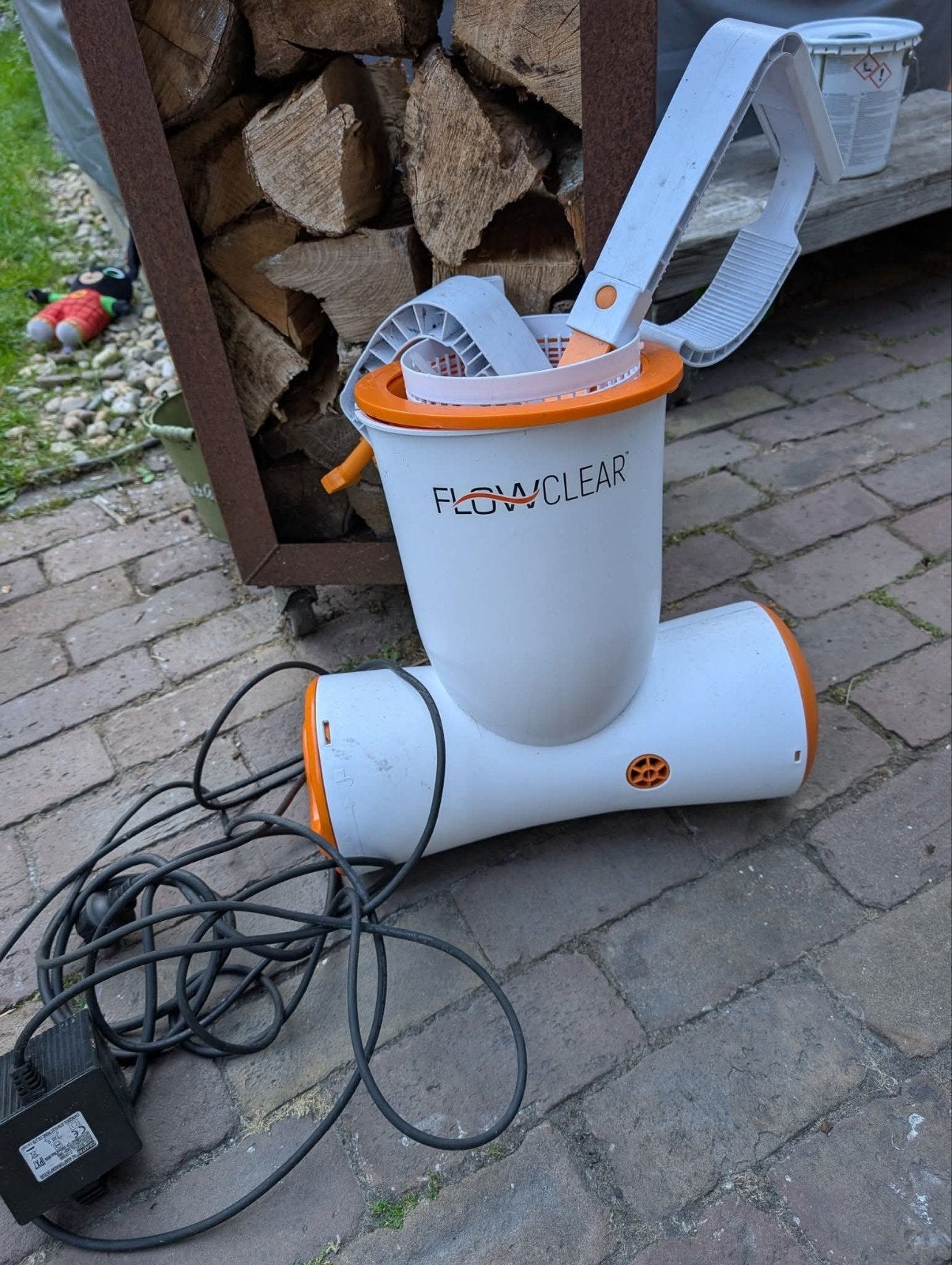 Zwembad pomp en skimmer Flowclear, Ophalen, Zo goed als nieuw, Skimmer