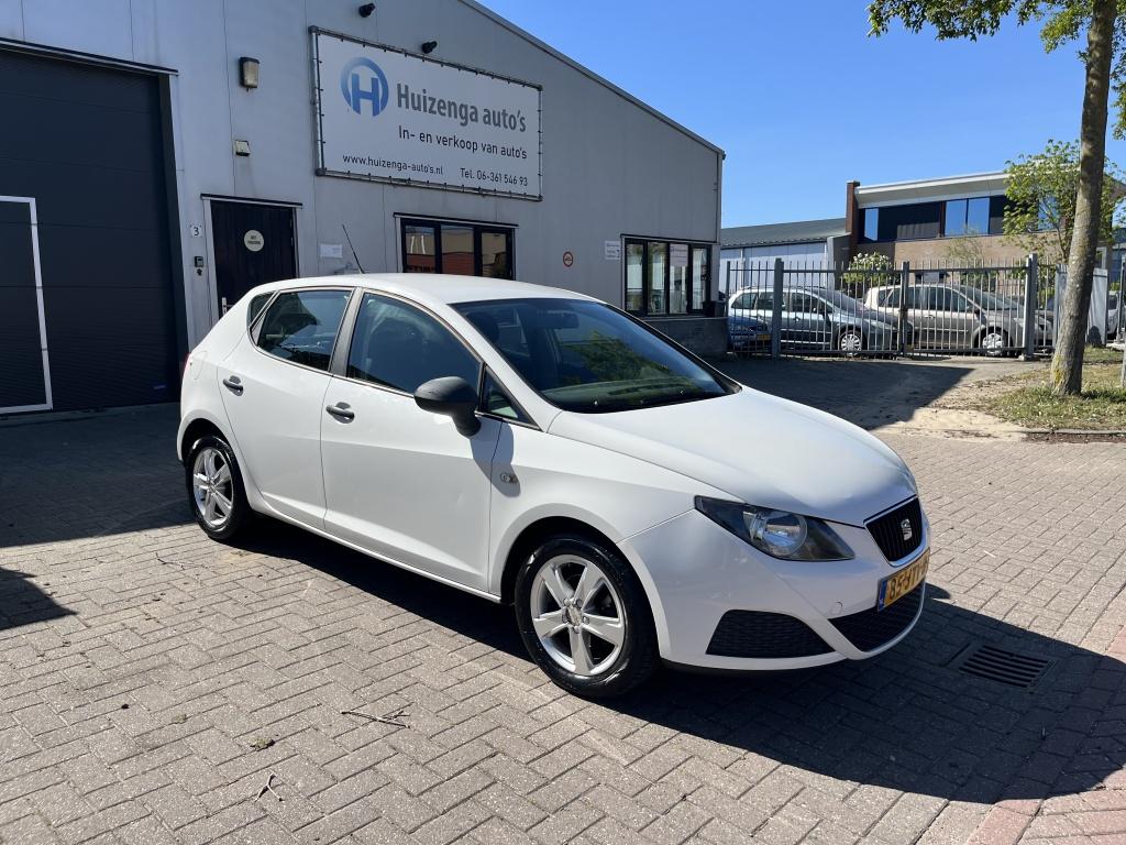 SEAT Ibiza 1.2 Club| 5DRS| AIRCO| APK:13-01-2027! (bj 2009), Auto's, Seat, Euro 5, Stof, Zwart, 1198 cc