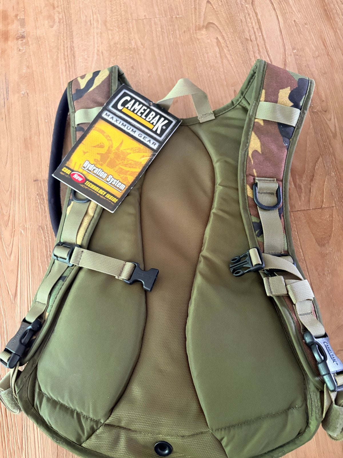 Camelbag camo 30 liter / Gamelbag, Dieren en Toebehoren, Ophalen of Verzenden, Nieuw