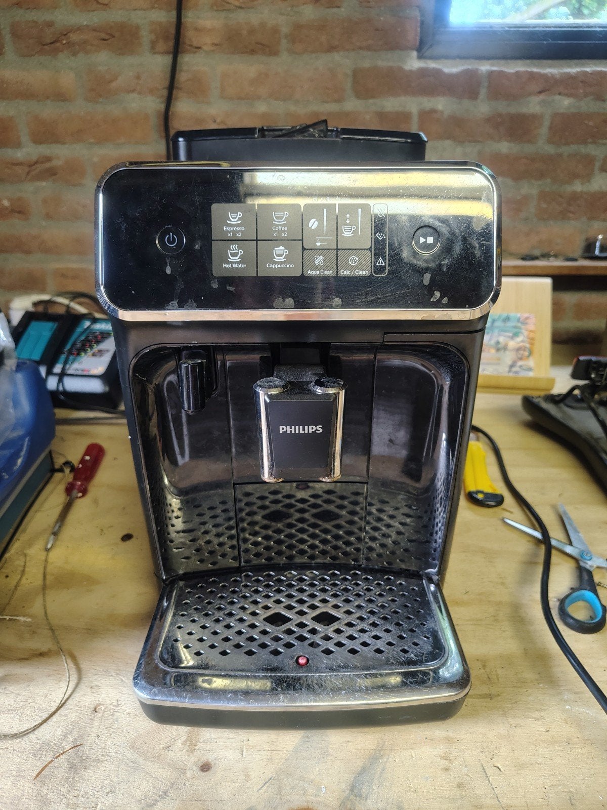 Defect Philips koffiezetapparaat - voor onderdelen/reparatie, Witgoed en Apparatuur, Koffiezetapparaten, Ophalen, Afneembaar waterreservoir