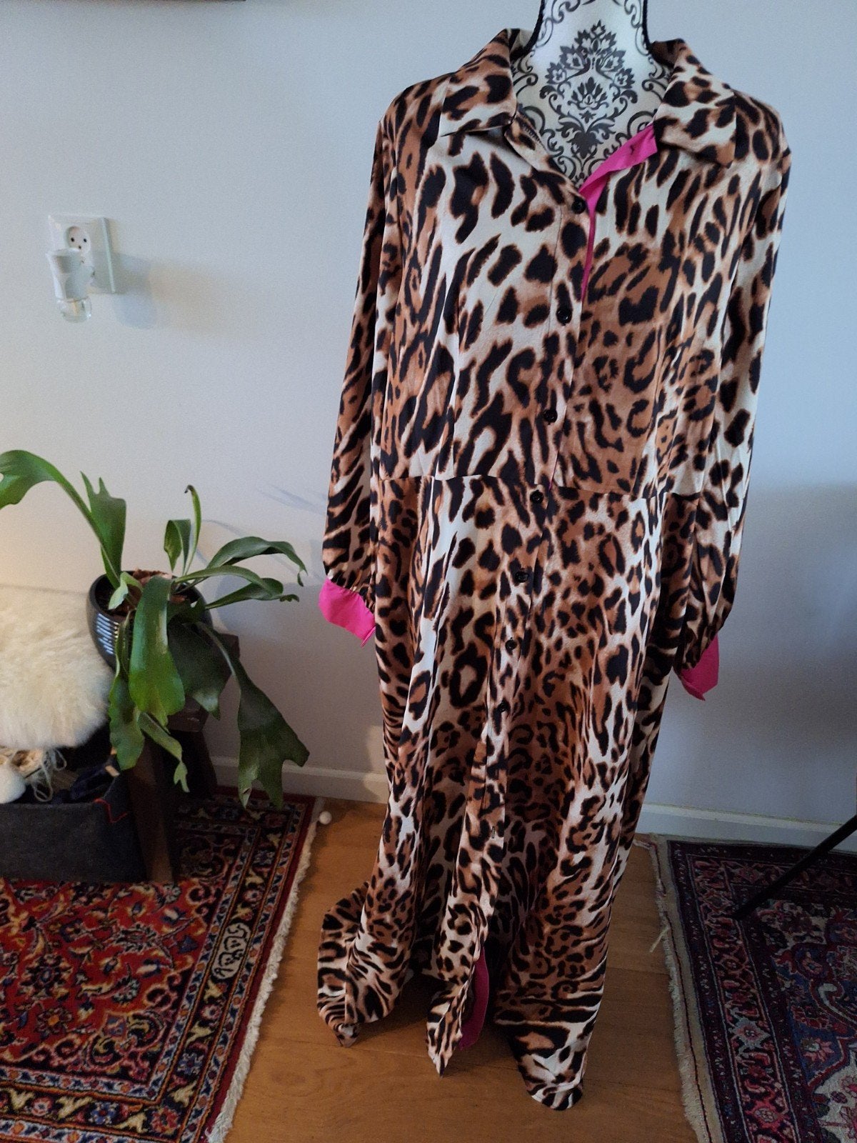 Doorknoopjurk, Ophalen of Verzenden, Nieuw, Maat 46/48 (XL) of groter, Onder de knie
