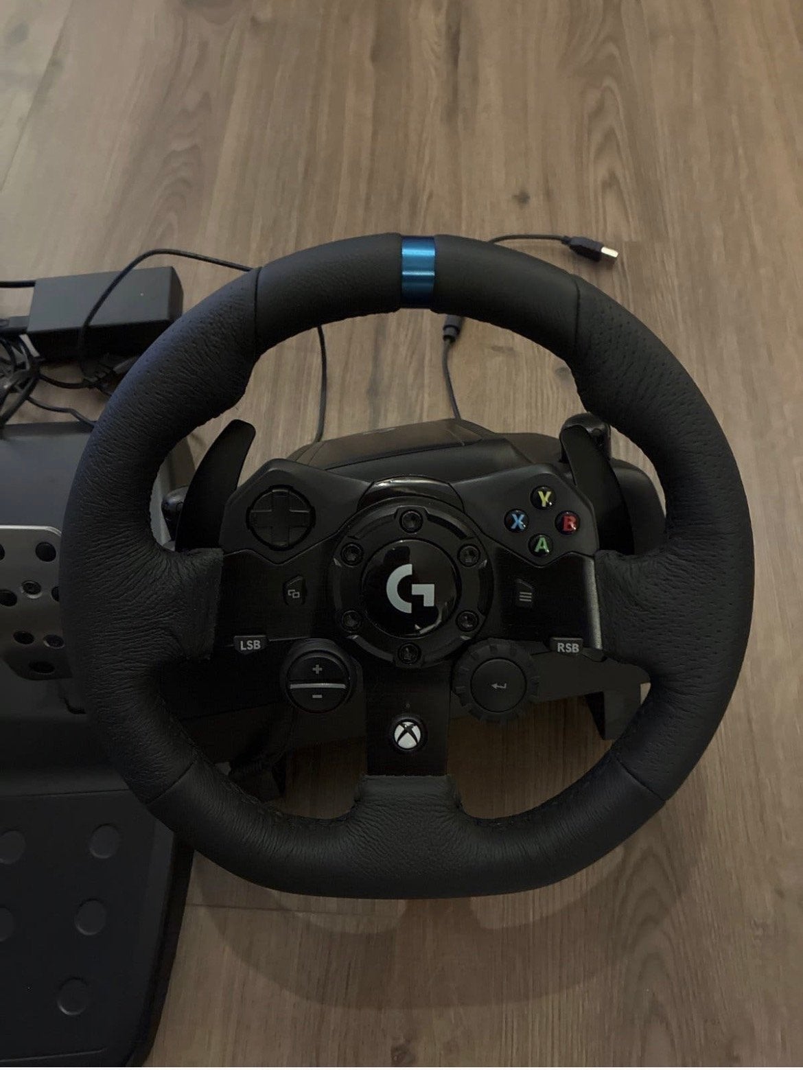 Logitech G923 Racestuur met Pedalen voor Xbox en PC, Ophalen, Racestuur, Gebruikt, Xbox
