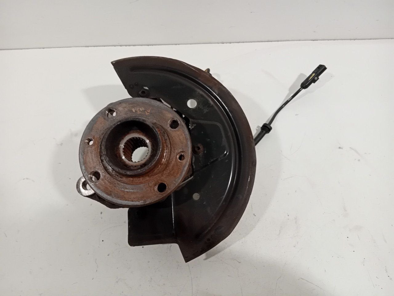 Wielnaaf links voor Dacia Lodgy, Dacia, Onderdelen@venauto.nl, Van der Ven Autorecycling B.V., Gebruikt