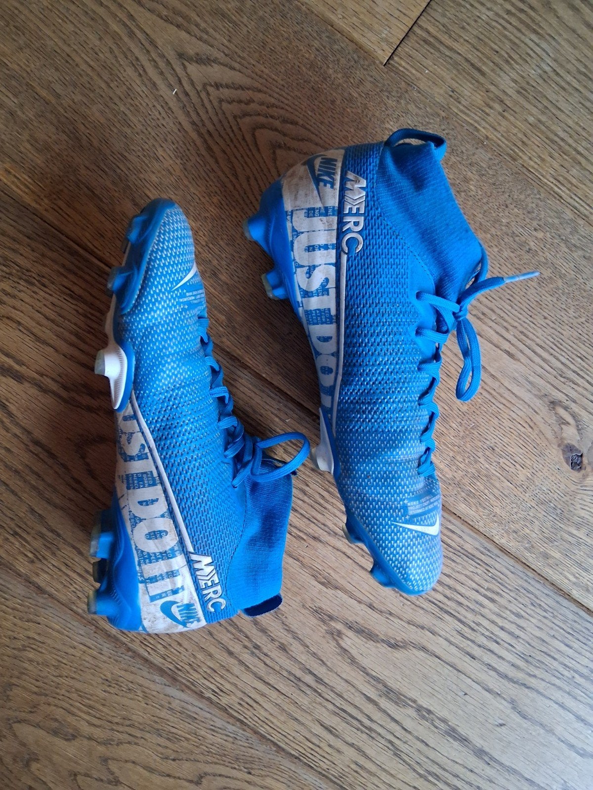Nike Voetbalschoenen - Blauw, Gebruikt maat 37,5, Maat XS of kleiner, Ophalen, Gebruikt, Schoenen