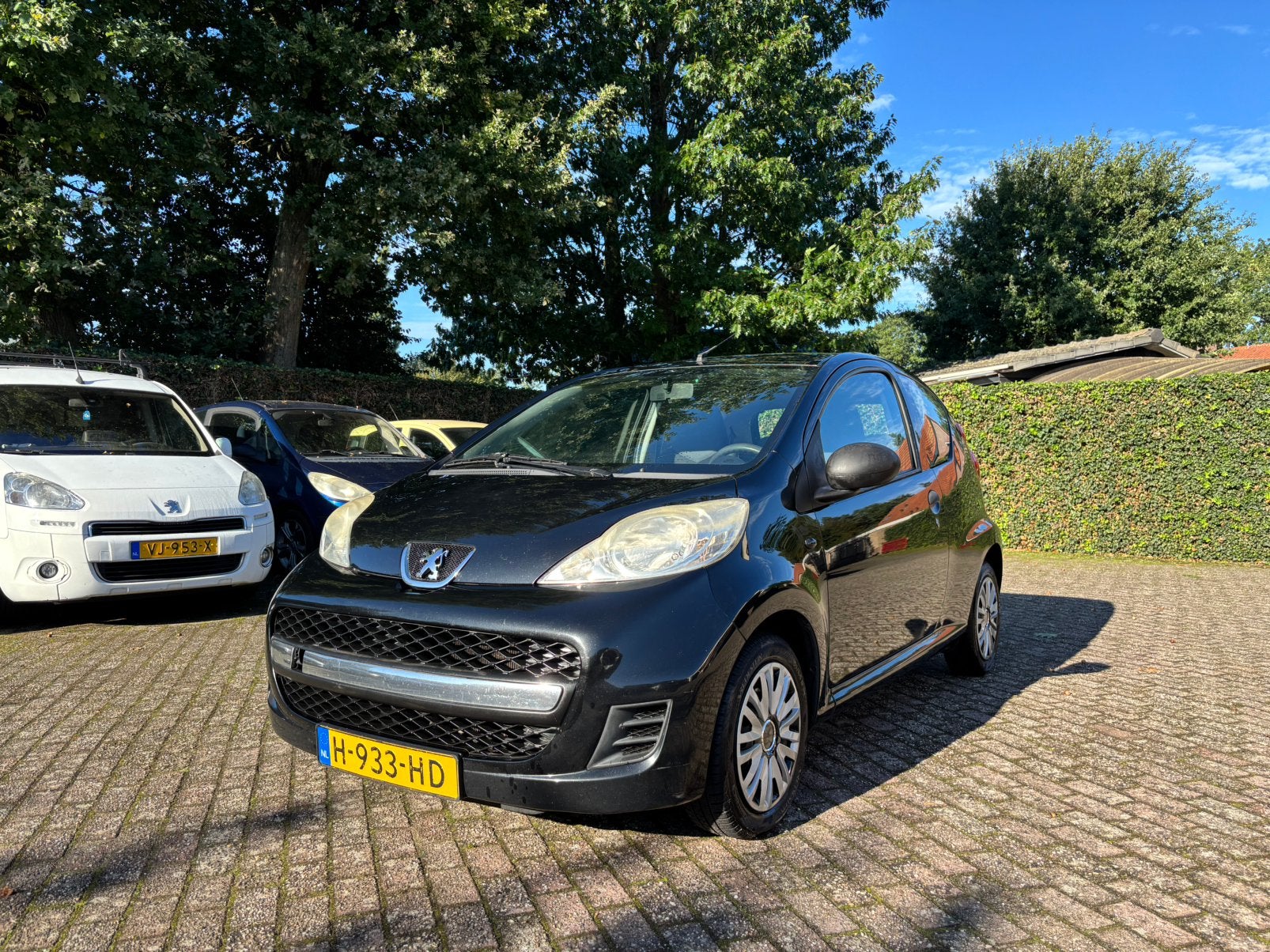 Peugeot 107 1.0 3DR 2009 Zwart, Auto's, Voorwielaandrijving, Centrale vergrendeling, Stof, 4 stoelen