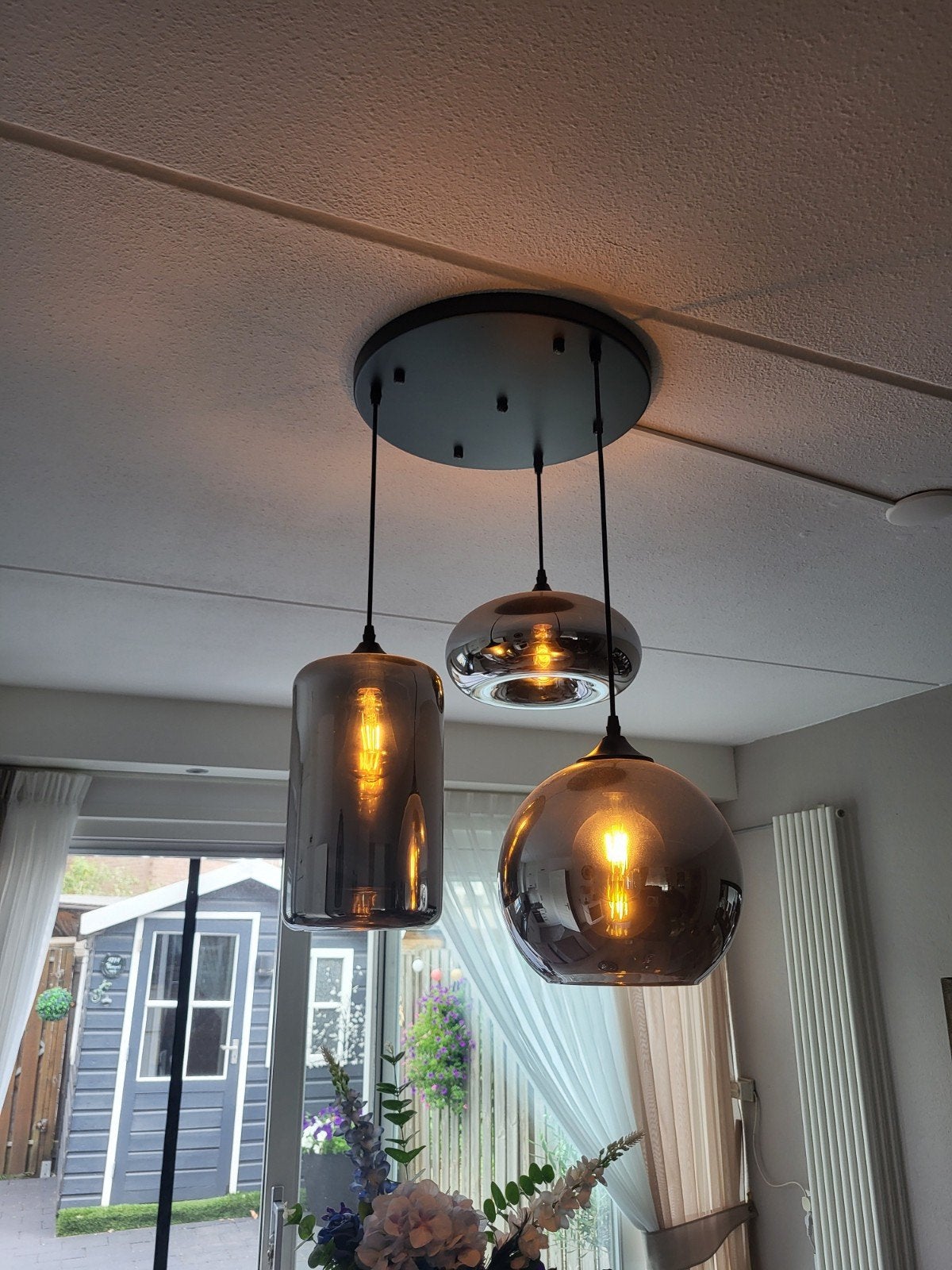Moderne smoke hanglamp met 3 glazen bollen, Ophalen, Modern, Industrieel, E27 (groot), Zo goed als nieuw