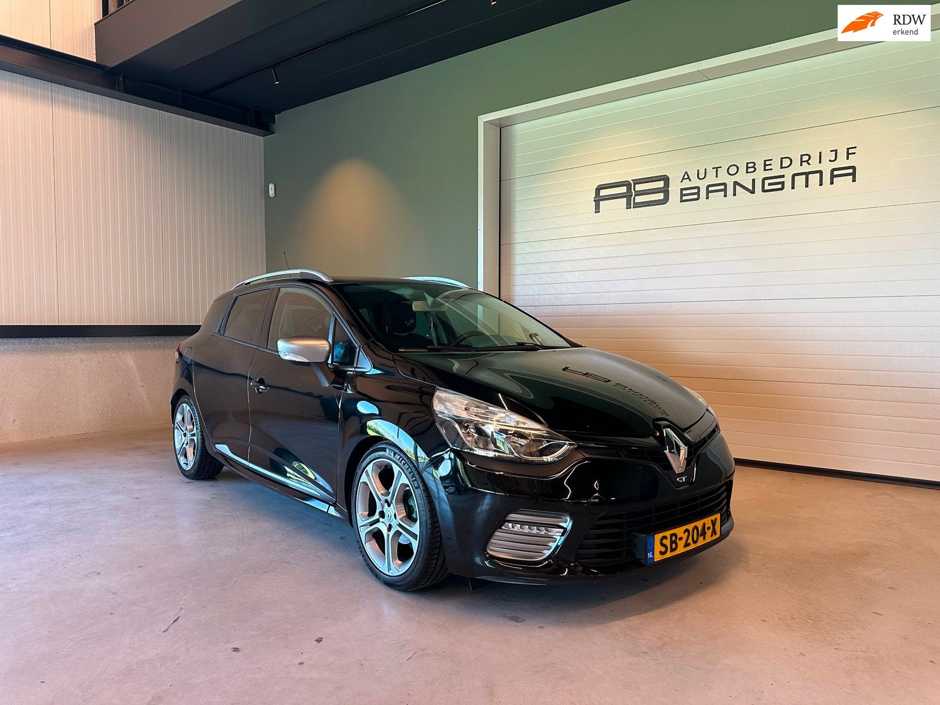 Renault Clio Estate 1.2 TCe 16v AUTOMAAT GT SPORT|NAVIGATIE|, Dealer onderhouden, Stof, 4 cilinders, 615 kg