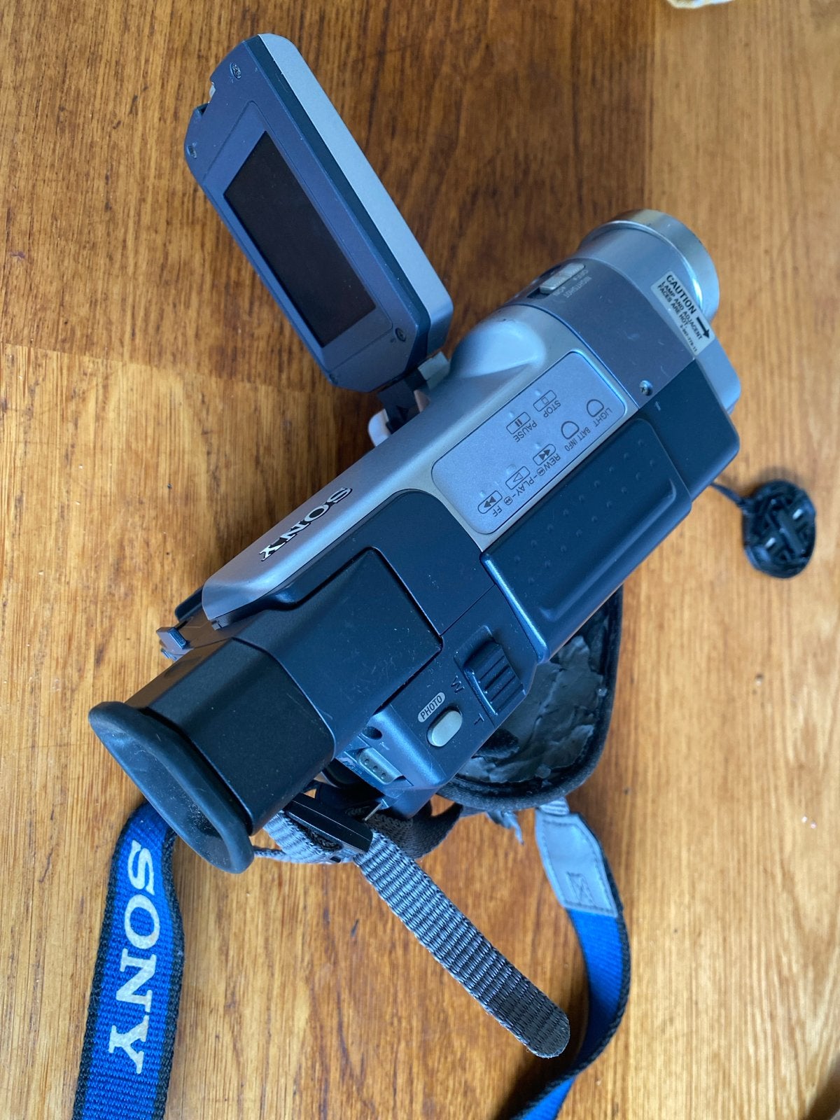 Sony Digital Handycam DCR-TRV14 - Handgreep verteerd, zonder, Audio, Tv en Foto, Videocamera's Digitaal, Mini dv, Gebruikt, 20x of meer