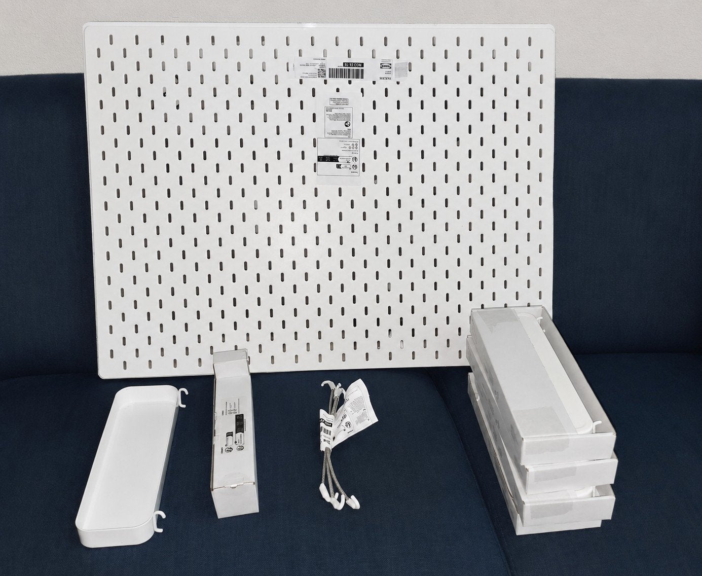 IKEA SKÅDIS Opbergbord met accessoires - Nieuw, Ophalen, Nieuw, Kunststof, Modern