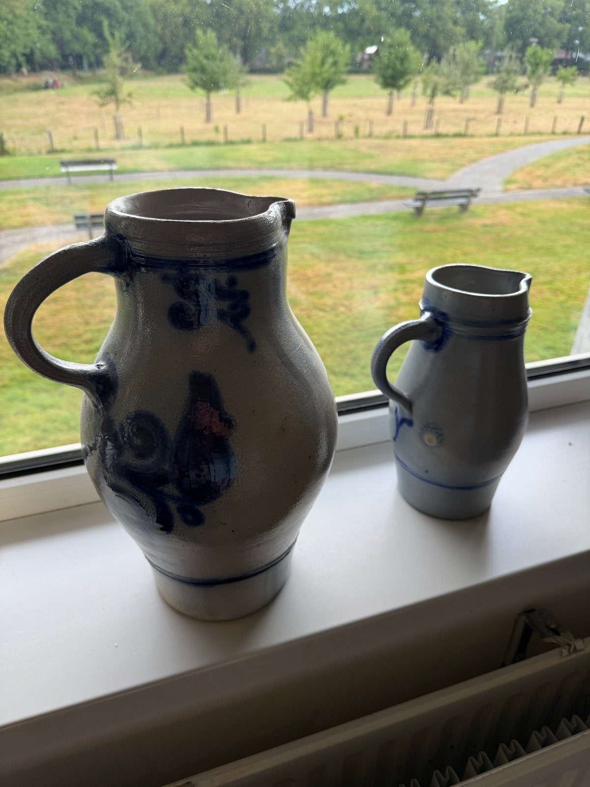 Set van 2 vintage zoutglazuur kruiken, Antiek en Kunst, Antiek | Keramiek en Aardewerk, Ophalen of Verzenden