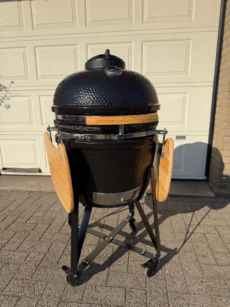KAMADO  BBQ   URBAN CHEF 22''  ( Large )    NIEUW !!!!, Ophalen, Nieuw, Overige, Met accessoires