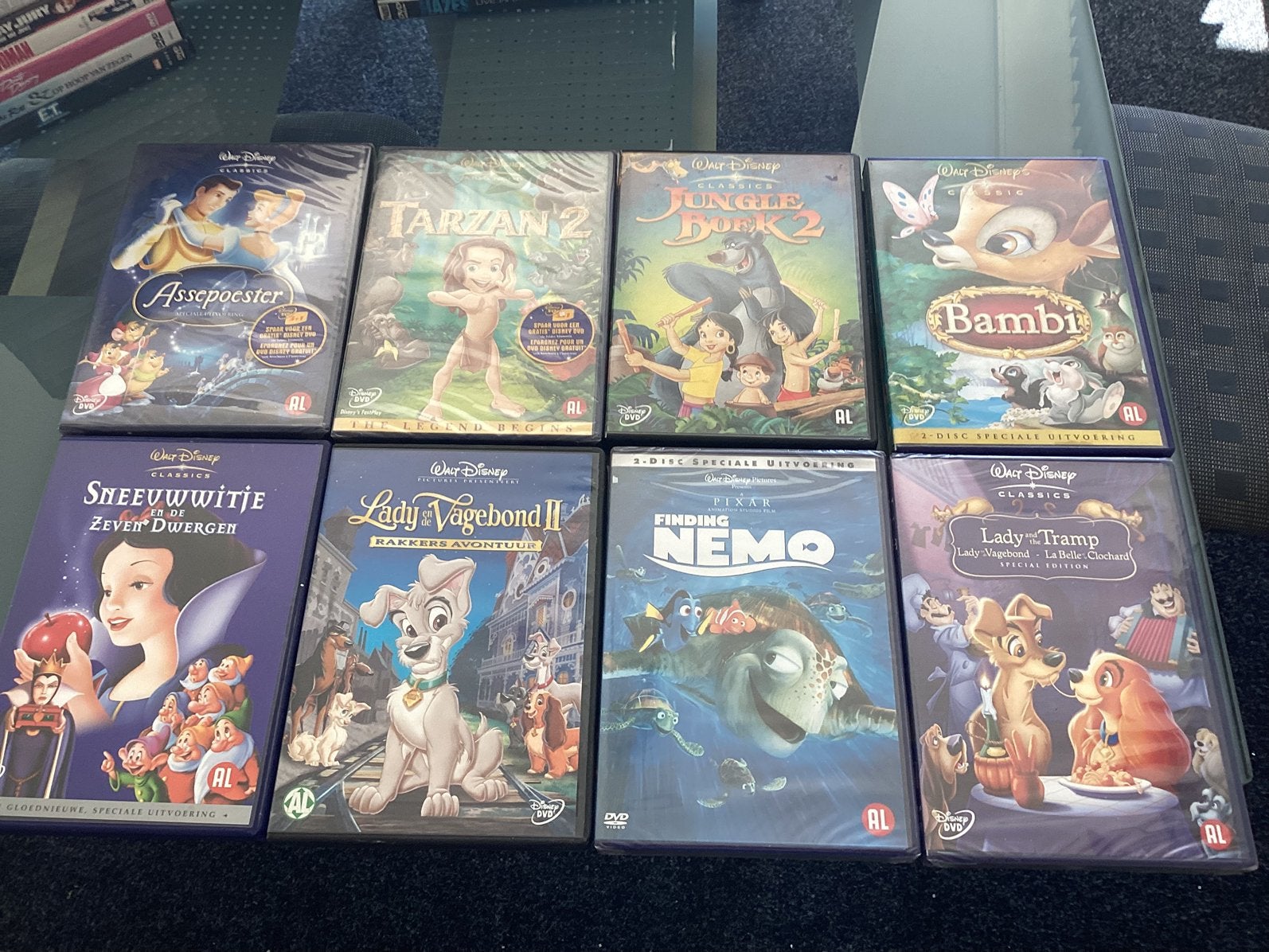Partij DVD,S WW2 docu,s,muziek,series,disney, Alle leeftijden, Ophalen, Gebruikt