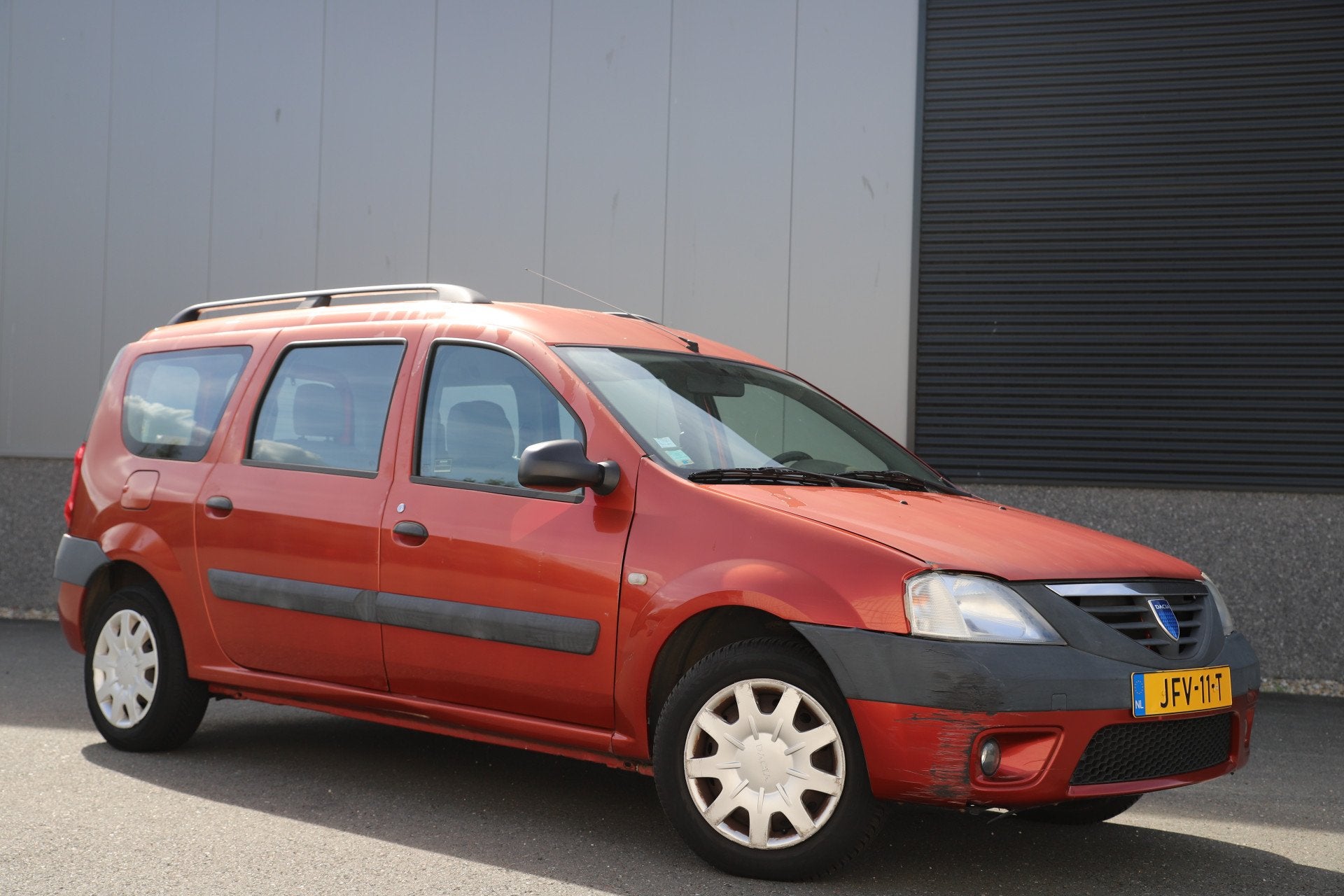 Dacia Logan MCV 1.4 MPi 5 persoons/Trekhaak/APK/€49 per mn, Auto's, Stof, Gebruikt, 4 cilinders, 620 kg