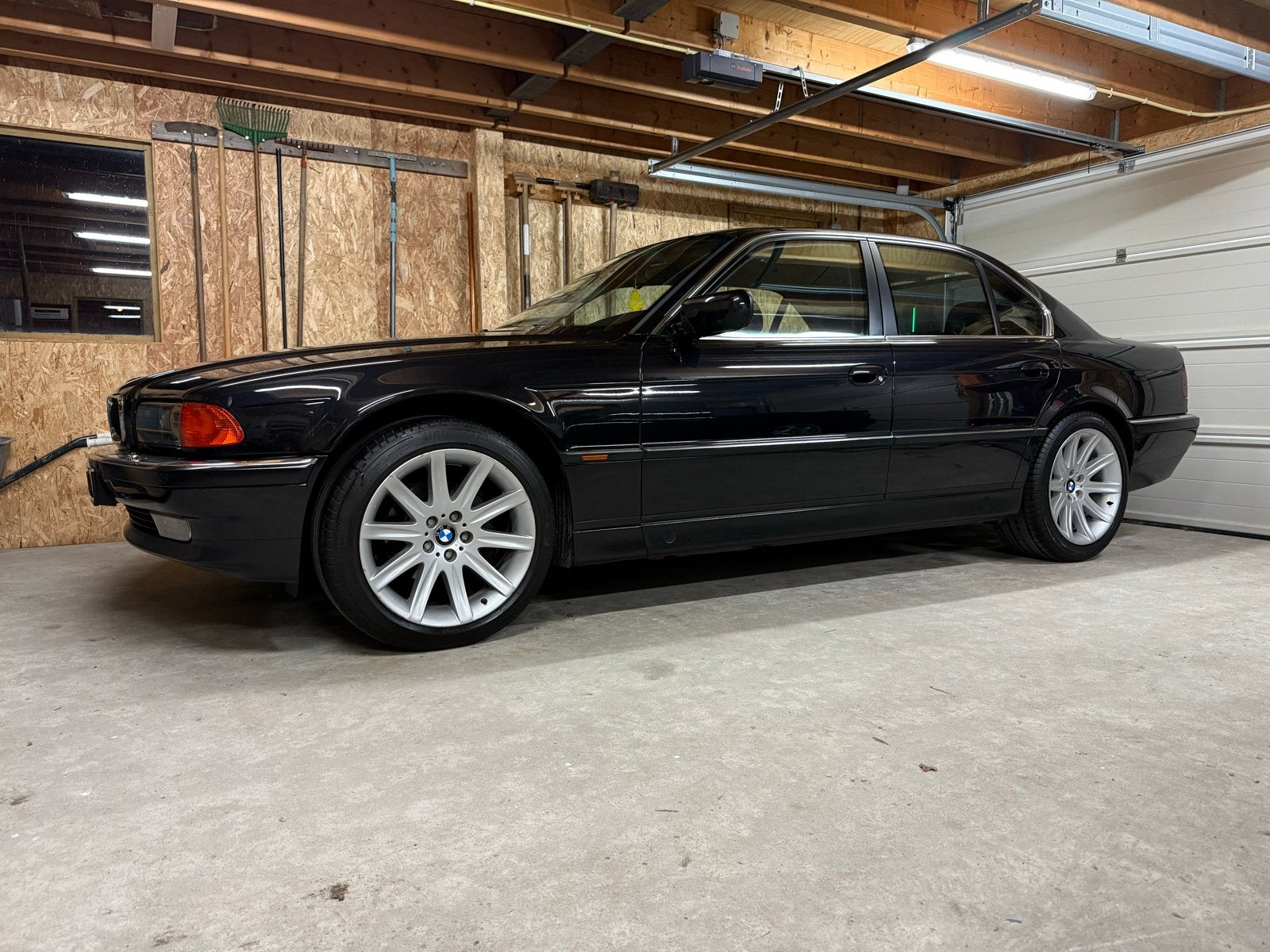 Originele 19 inch BMW breedset velgen, Gebruikt, 275 mm, Banden en Velgen, Personenwagen