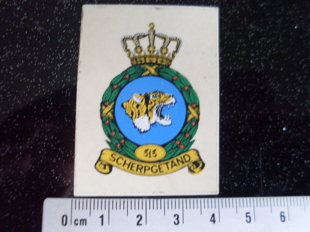 ruit sticker squadron 313 scherpgetand logo embleem KLu, Verzamelen, Verzenden, Zo goed als nieuw, Bedrijf of Vereniging