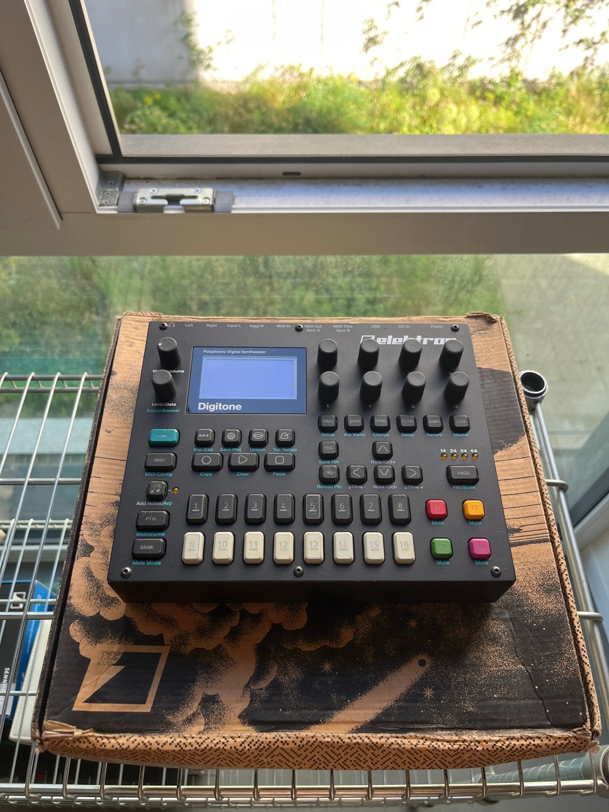 Elektron Digitone MK1 FM Synthesizer, Gebruikt, Overige aantallen, Met midi-aansluiting, Ophalen