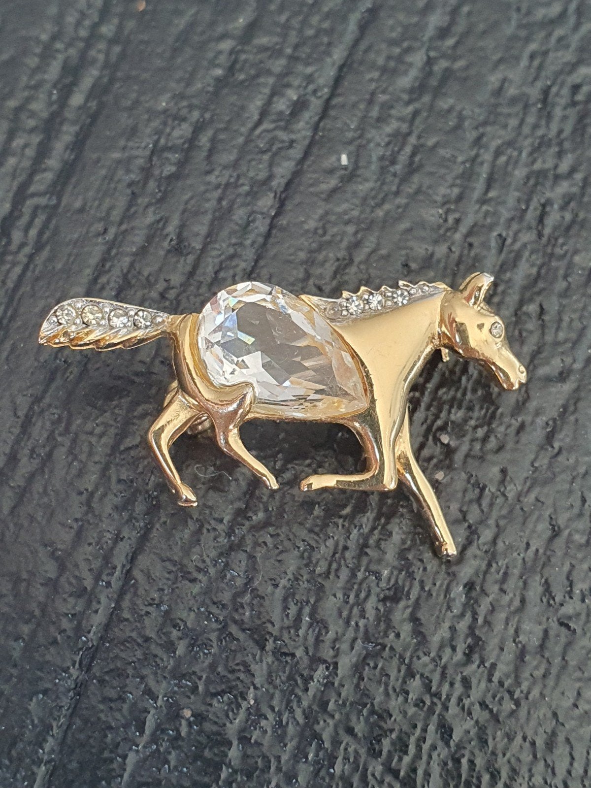 Broche, Verzenden, Overige materialen