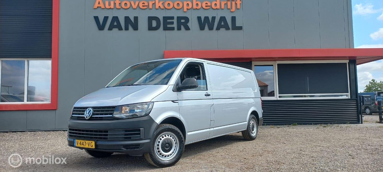 Volkswagen Transporter 2.0 TDI L2H1/AIRCO/CRUISECONTROL, Auto's, Voorwielaandrijving, Gebruikt, Euro 6, 4 cilinders