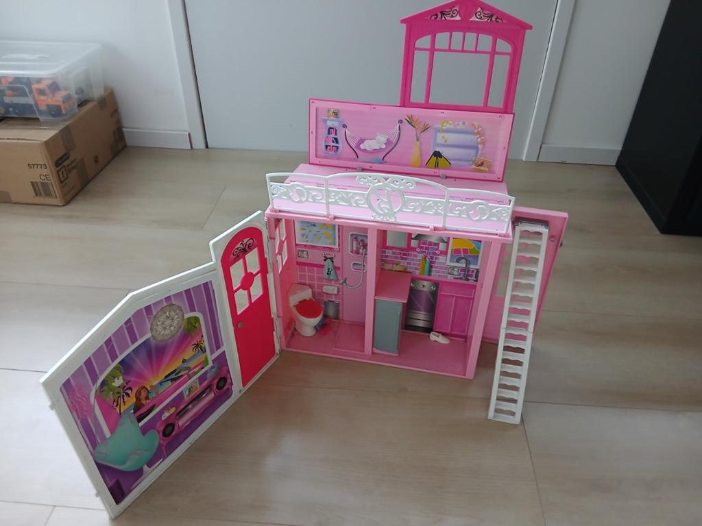 Heel veel barbie spullen incl huis, Ophalen of Verzenden, Gebruikt