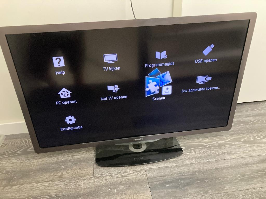 46 INCH PHILIPS FLATSCREEN TV, Audio, Tv en Foto, Televisies, Ophalen, Philips, 50 Hz, Zo goed als nieuw