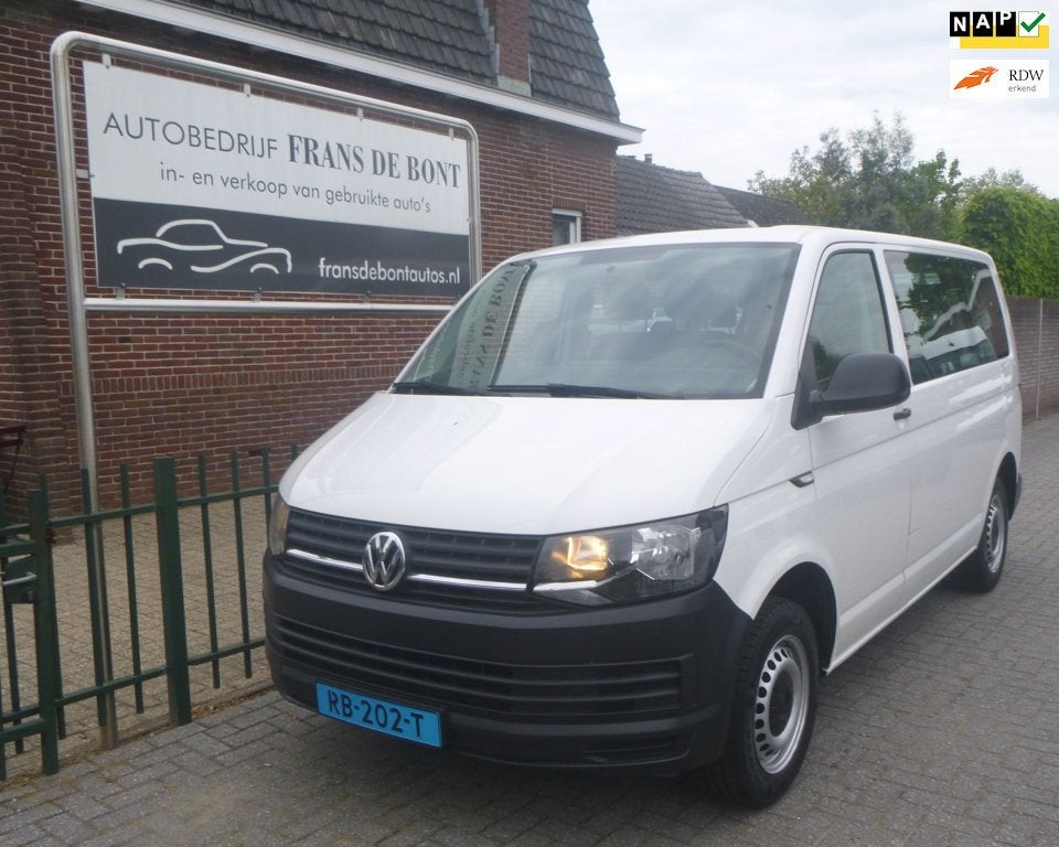 Volkswagen Transporter Kombi 2.0 TDI L1H1 9 persoons airco, Auto's, Bestelauto's, Voorwielaandrijving, Gebruikt, Wit, Origineel Nederlands