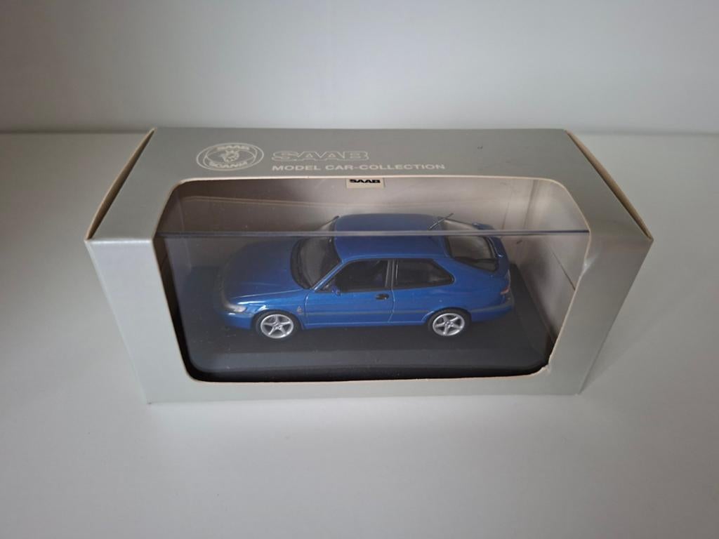 Saab 93 Viggen minichamps, Hobby en Vrije tijd, Modelauto's | 1:43, Ophalen of Verzenden, Zo goed als nieuw, Auto, MiniChamps