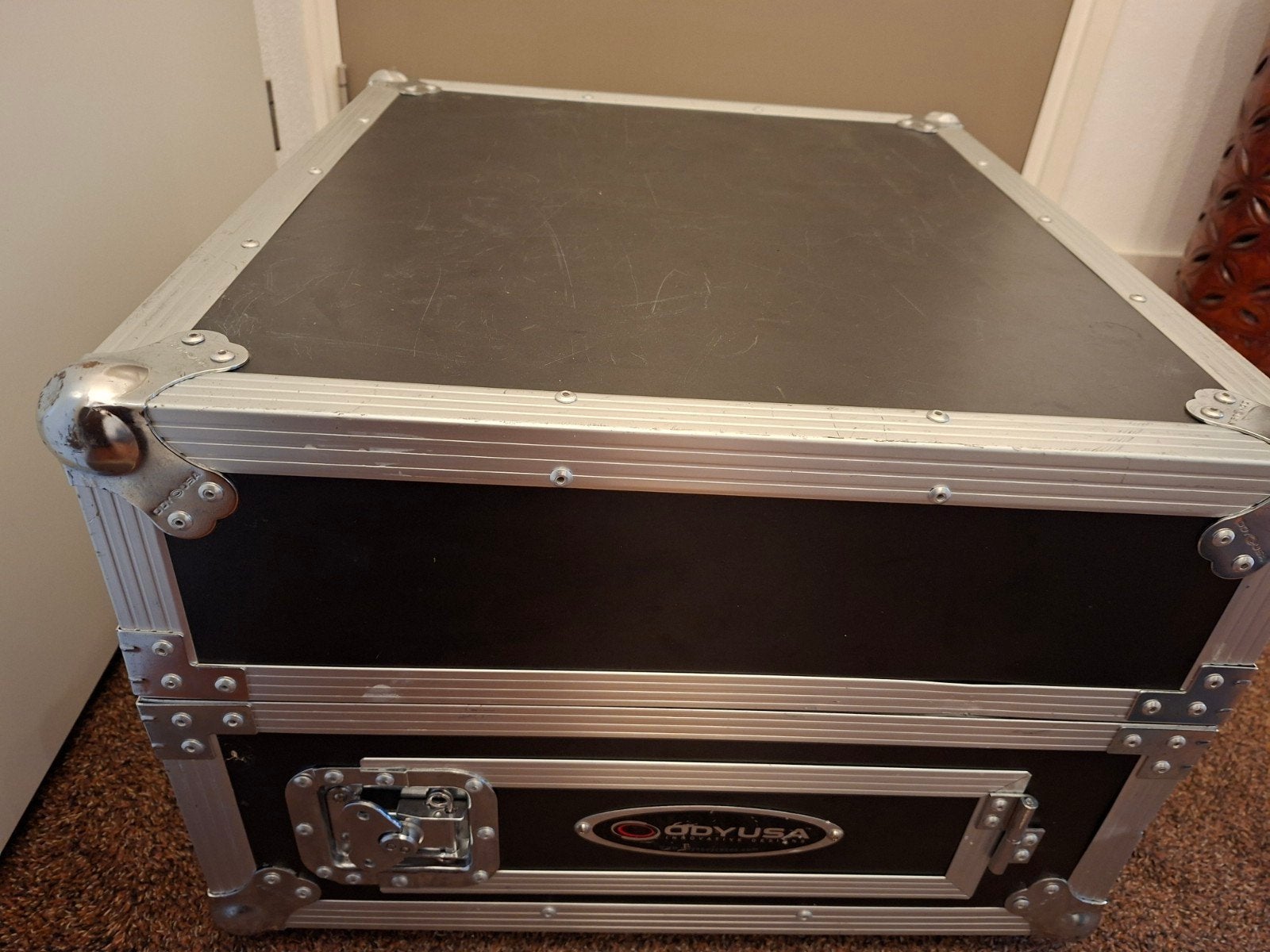 Odysusa Flightcase inclusief Mixer Depuheng DA 8., Ophalen of Verzenden, Gebruikt, 5 tot 10 kanalen, Microfooningang