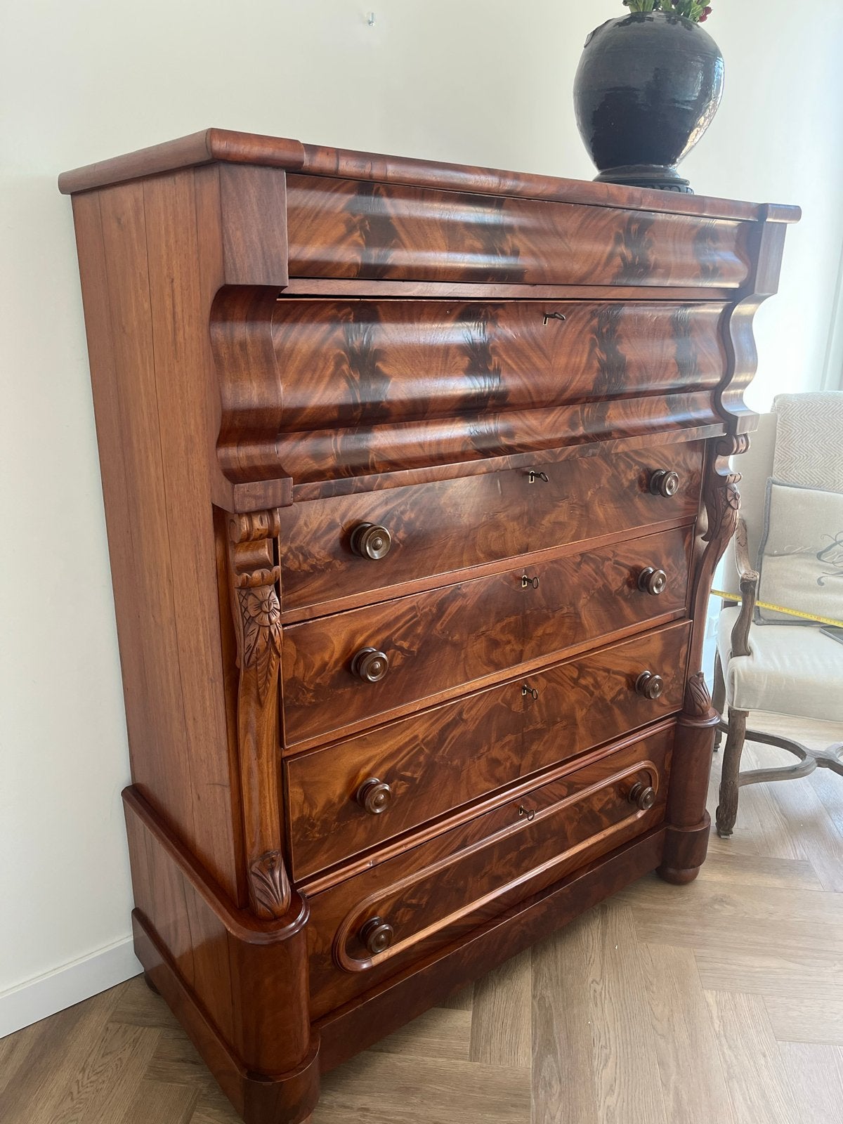 Antieke mahonie commode met lades, Ophalen