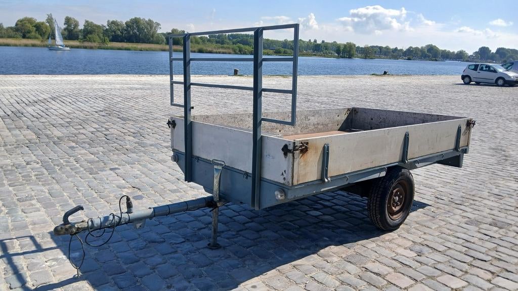 Zeer degelijke plateauwagen, aanhangwagen, aanhanger ,kar, Ophalen