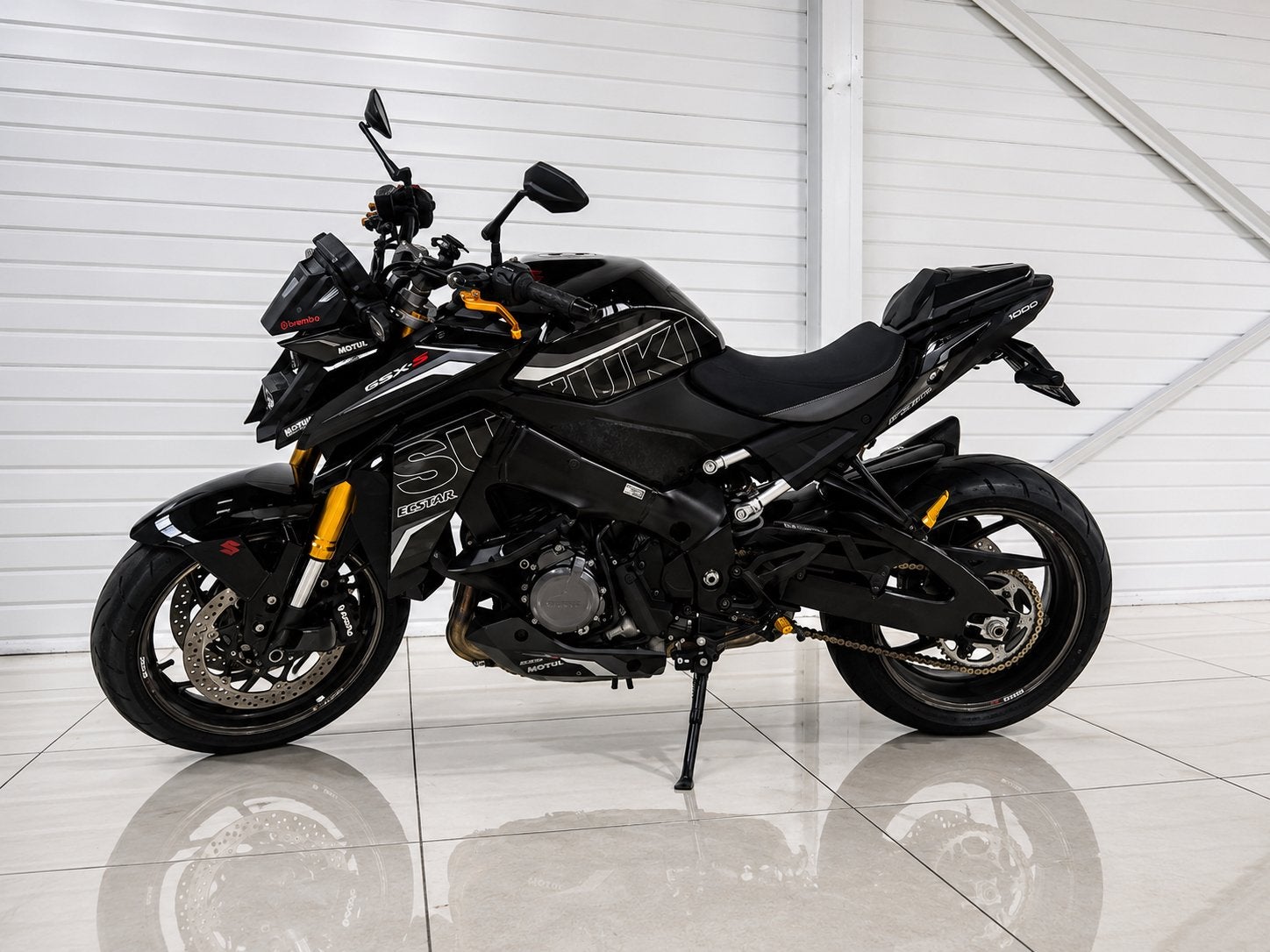 Suzuki GSX-S1000 MotoGPEdition Veel hoogwaardige upgrades, Motoren, Motoren | Suzuki, Occasion, 4 cilinders, Motorrijbewijs A