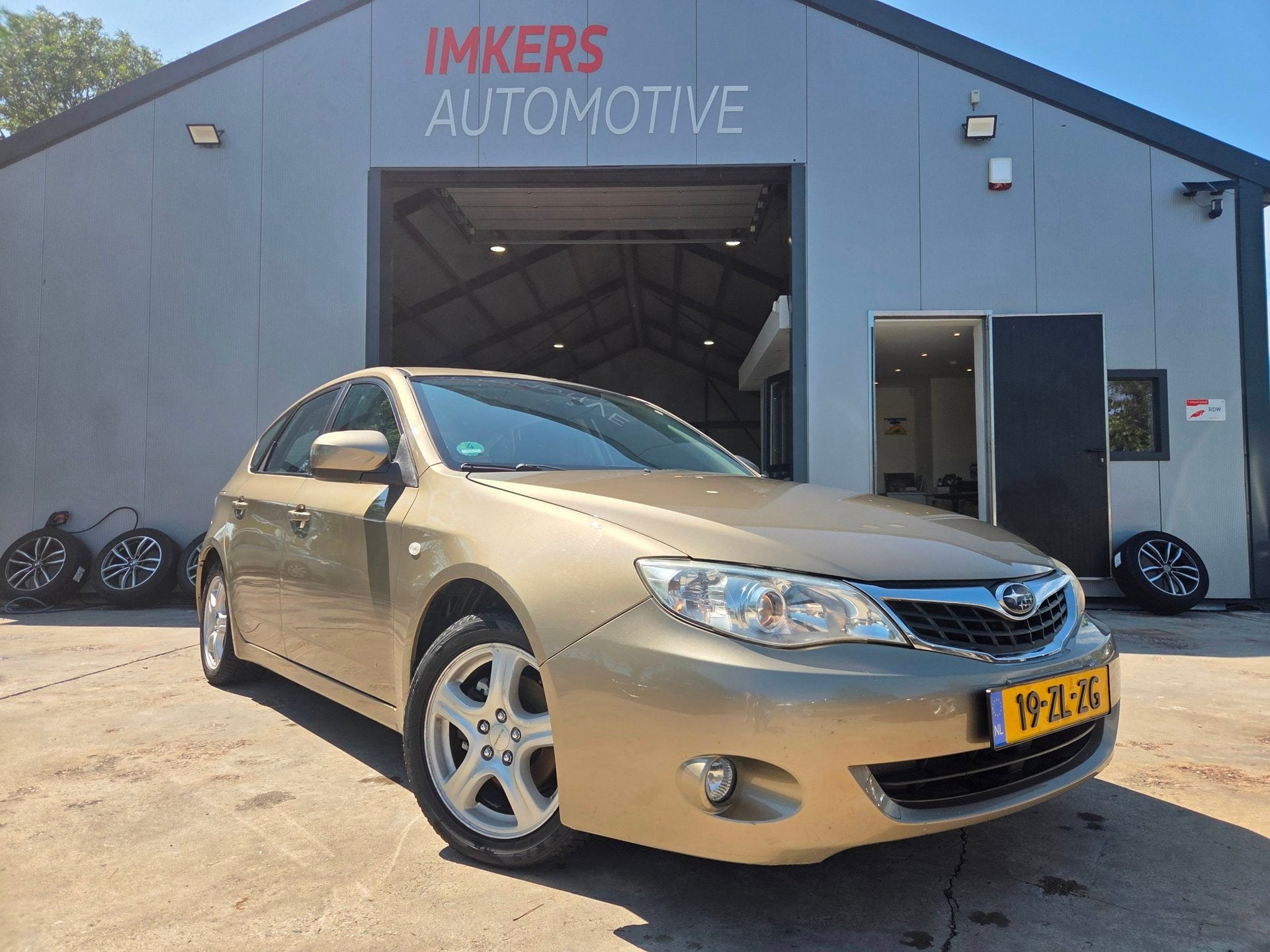 Subaru Impreza 1.5R Luxury AWD, Auto's, Subaru, 13 km/l, Stof, Zwart, 4 cilinders