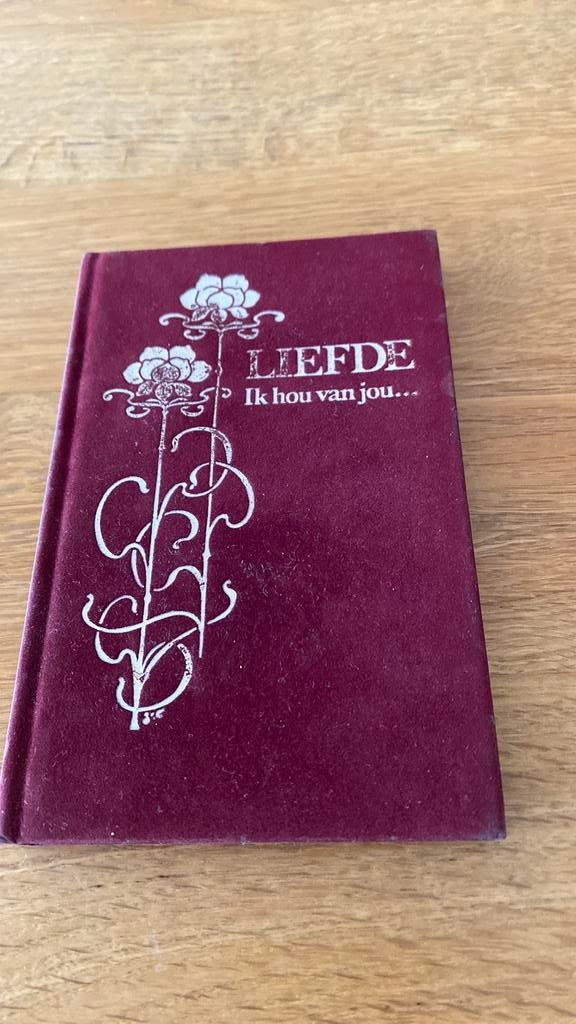 Liefde, Ik hou van jou …, Boeken, Ophalen of Verzenden, Zo goed als nieuw