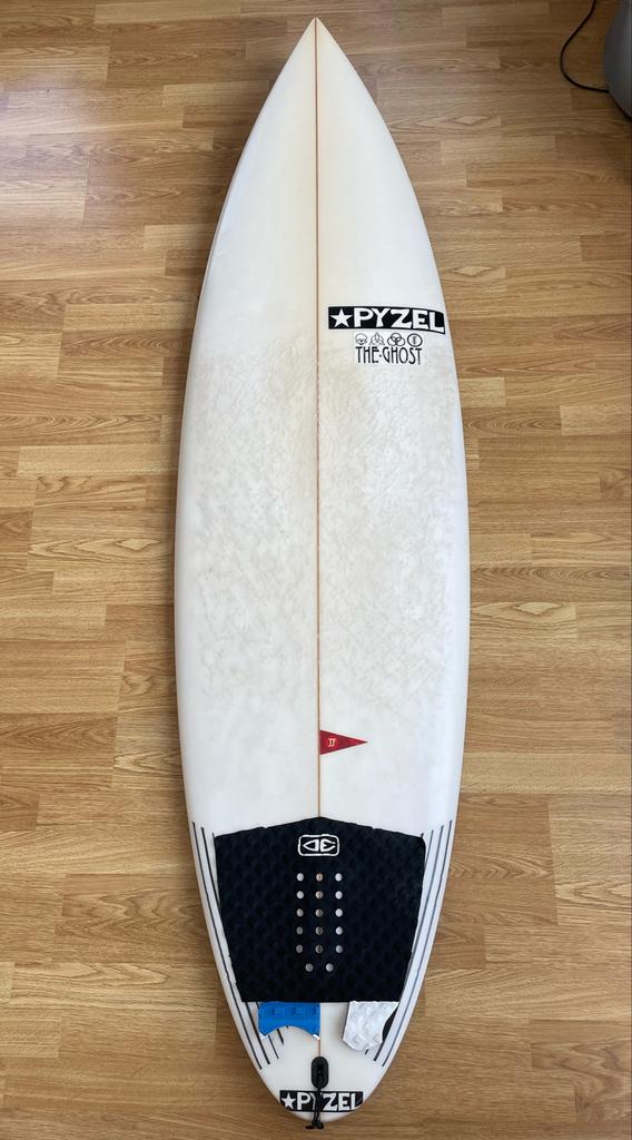 Pyzel The Ghost shortboard 6’6 (40,1L) + vinnen, Ophalen, Zo goed als nieuw, Shortboard
