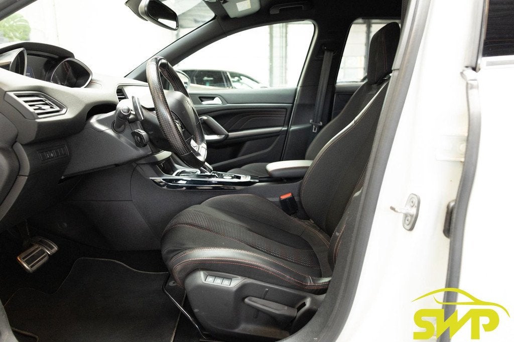 Peugeot 308 1.2 PureTech GT SW | Massage | Navi | Camera | W, Auto's, Peugeot, Gebruikt, Euro 6, 1199 cc, Leder