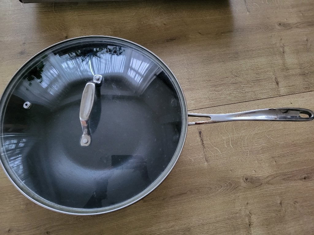 Wokpan, Huis en Inrichting, Keuken | Potten en Pannen, Ophalen, Gebruikt, Aluminium, Met deksel