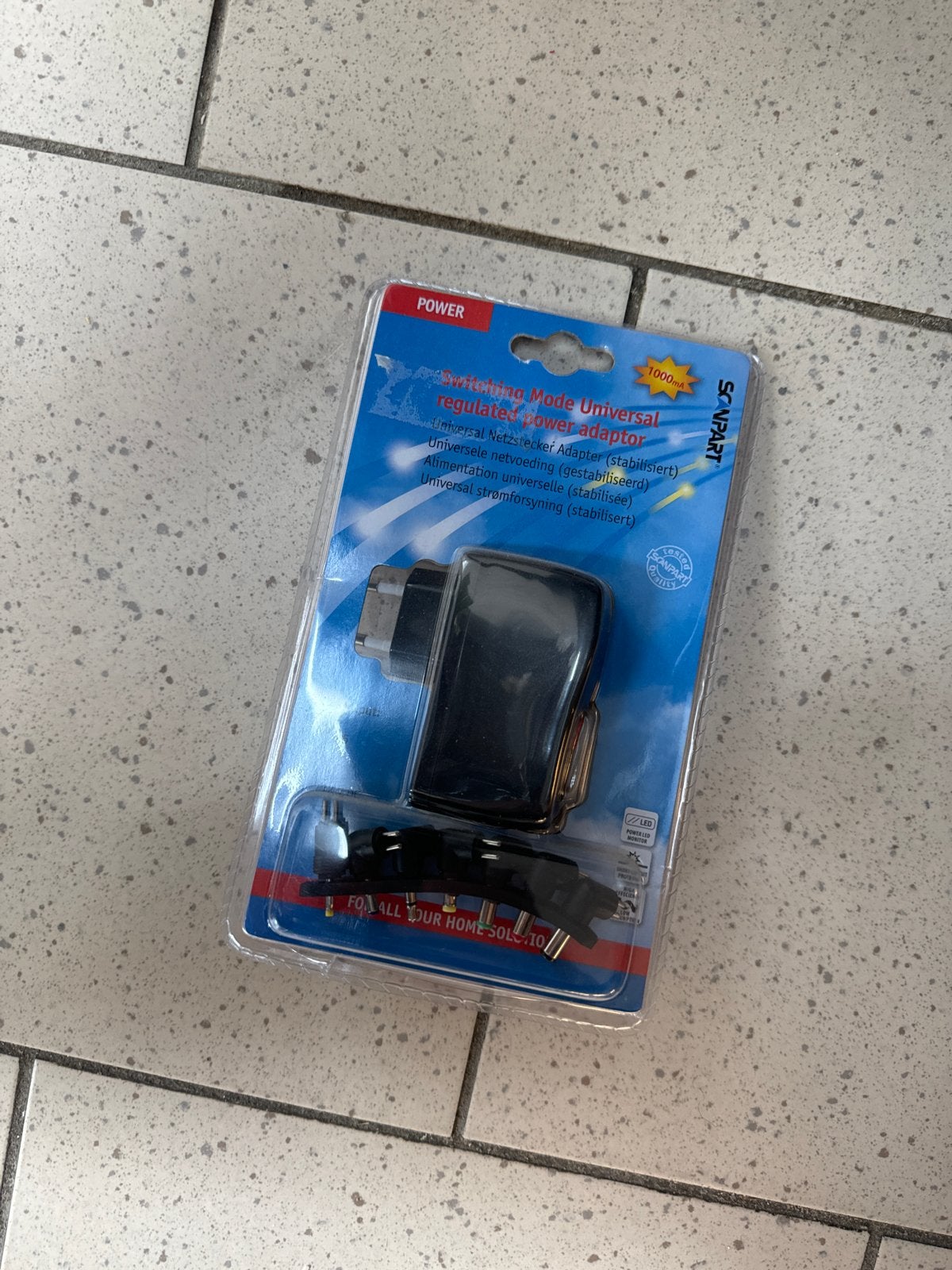 Universele gestabiliseerde adapter 1000mA, Ophalen of Verzenden, Nieuw