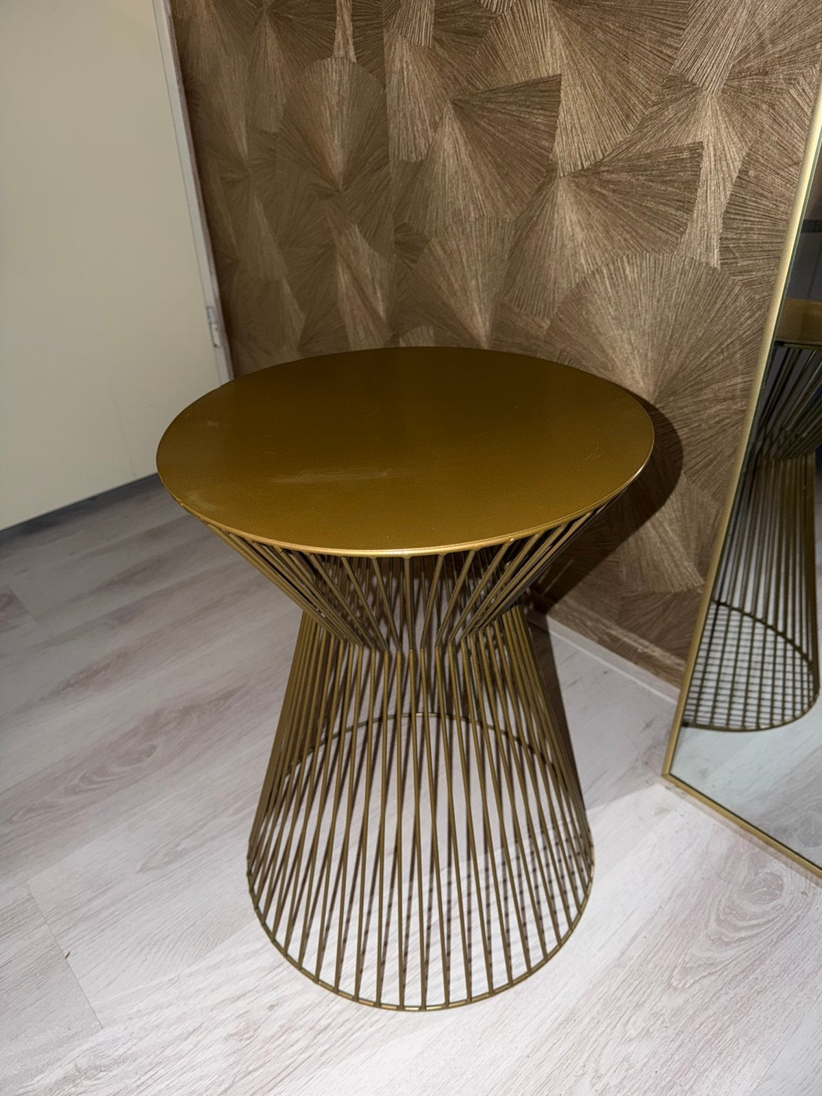 Bijzettafel goud, Huis en Inrichting, Minder dan 55 cm, Rond, Zo goed als nieuw, Ophalen