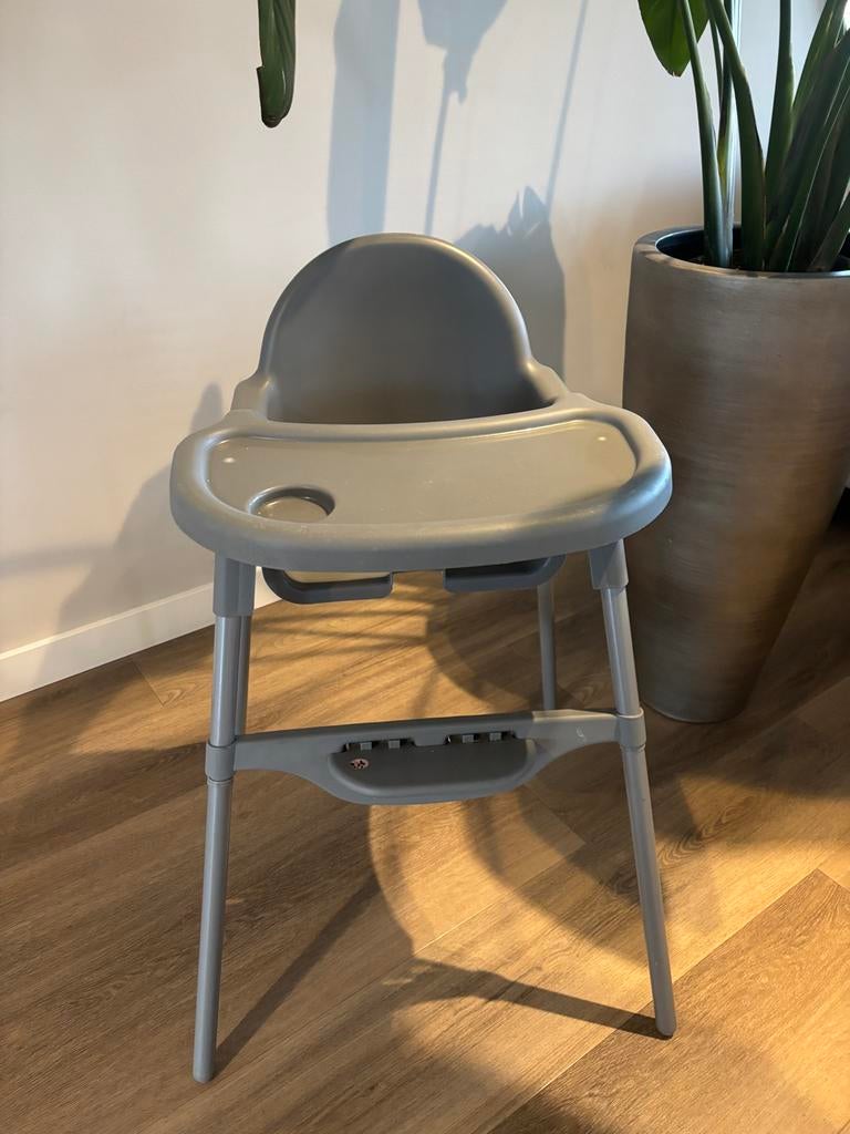 Kinderstoel (zonder riempjes), Kinderen en Baby's, Kinderstoelen, Ophalen, Gebruikt, Overige typen, Afneembaar eetblad