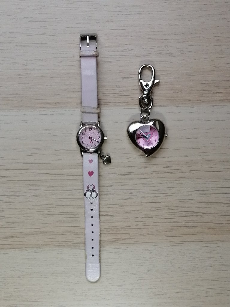Horloge en Horloge Sleutelhanger - Hartjes - Roze en Zilver, Ophalen, Gebruikt, Roze, Jongen of Meisje
