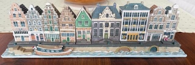 Grachten pandjes Miniatuur 9 Huisjes Blokker Met Gracht  17a, Ophalen of Verzenden, Zo goed als nieuw, 1 t/m 20