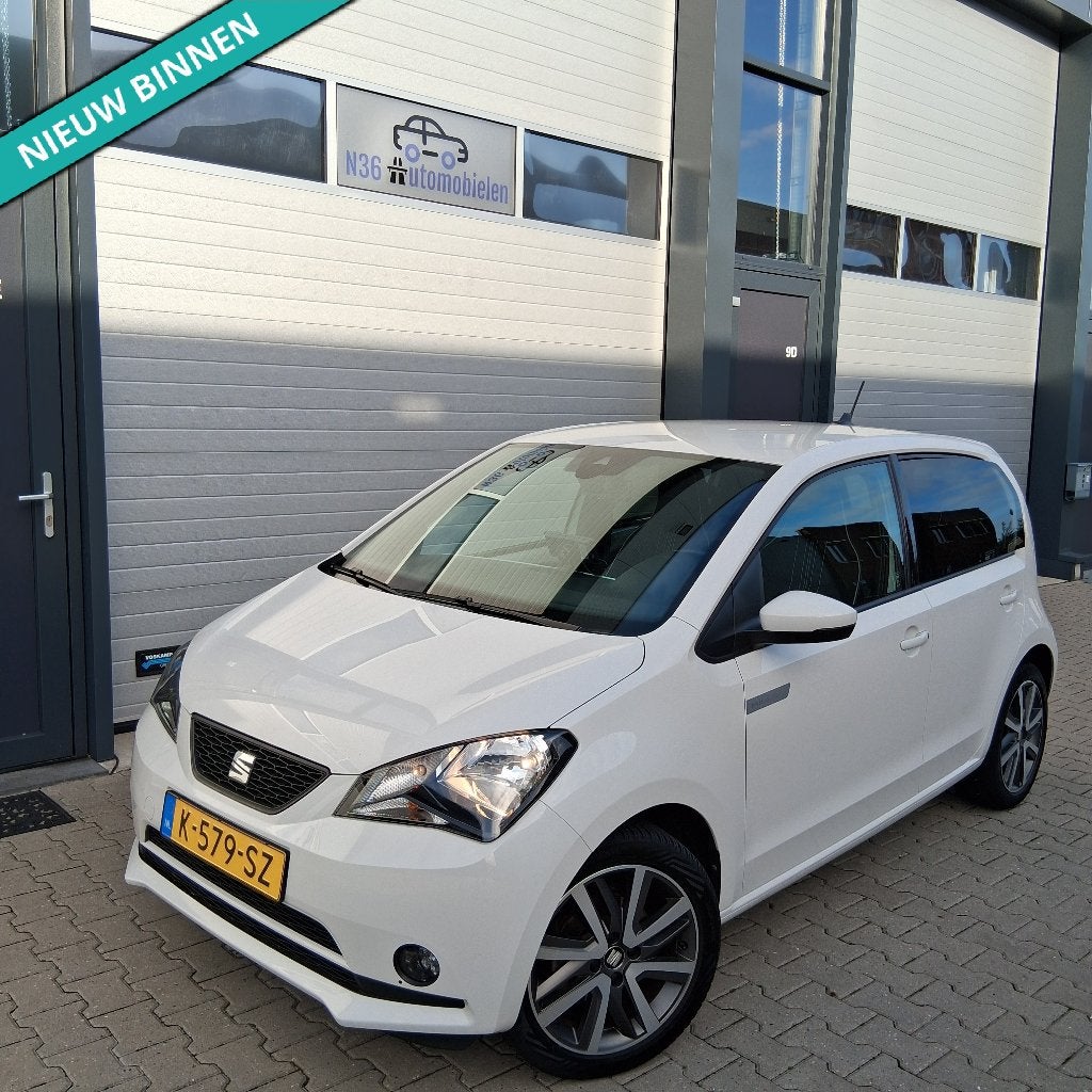Seat Mii Electric Plus/2021/ 52dkm/Stoelverw/DEALER OND/NAP, Auto's, Stof, 37 €/maand, Zwart, 4 stoelen
