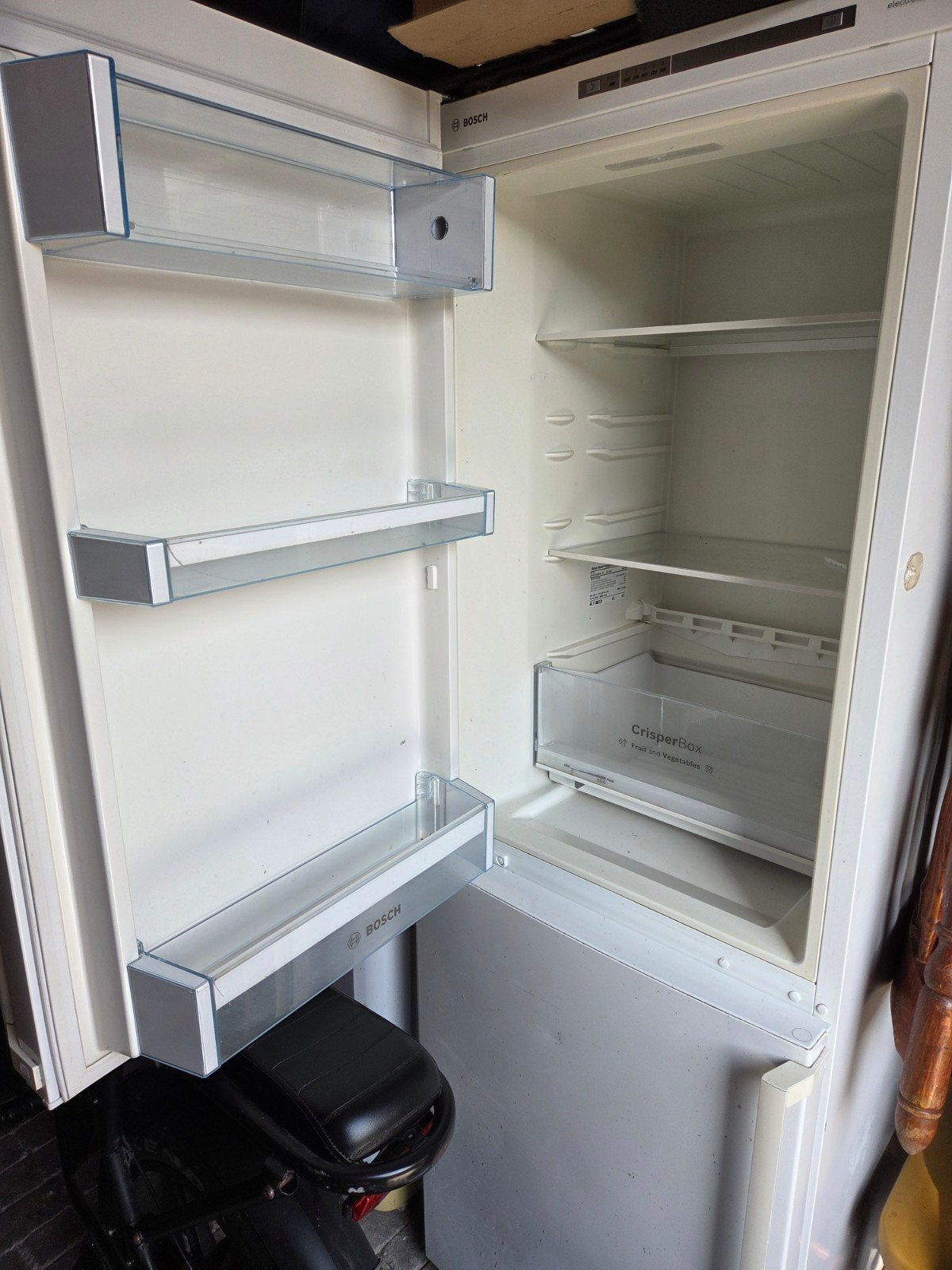 2 Koelkasten te koop: Indesit en Bosch, Ophalen, 150 tot 200 liter, Gebruikt, 140 tot 160 cm
